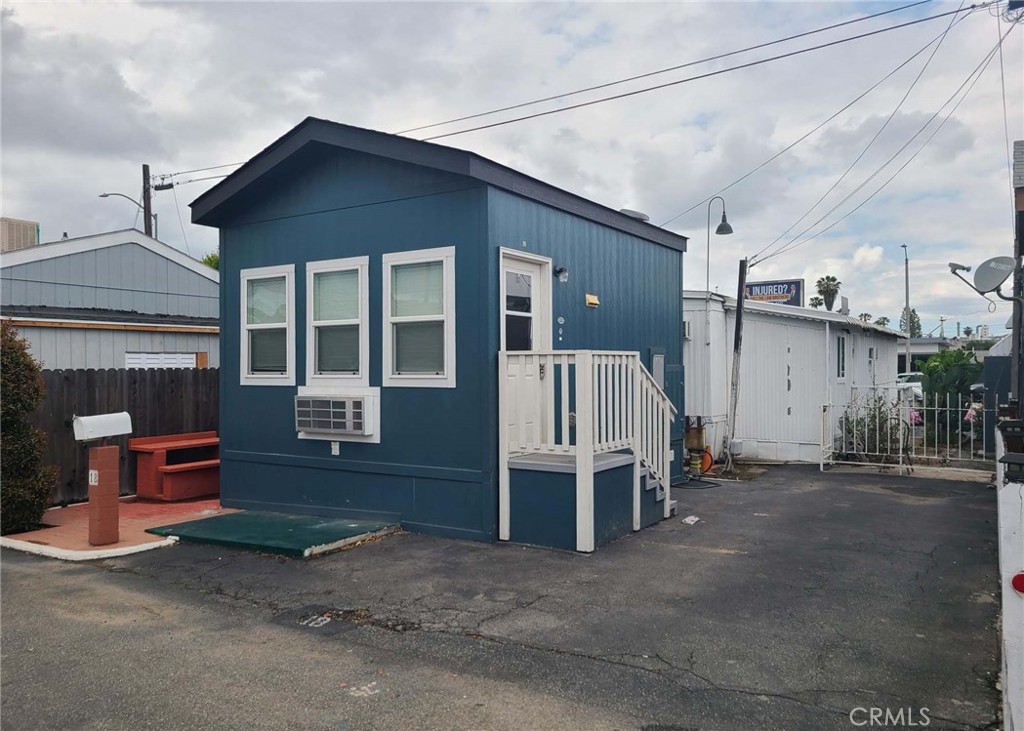 11825 Washington 18