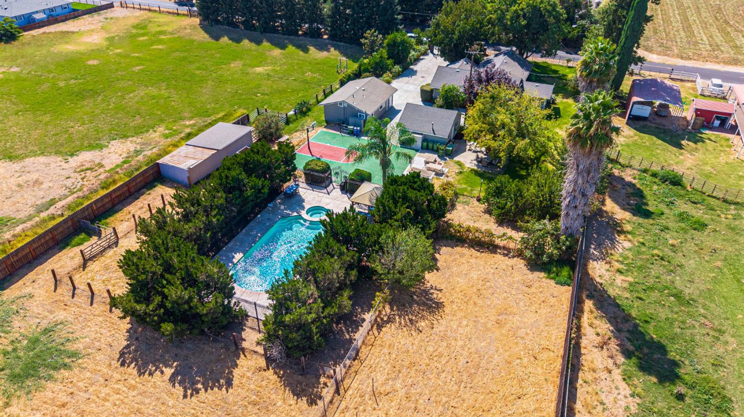 1206 Pauline Ave, Modesto, CA 95358-8350
