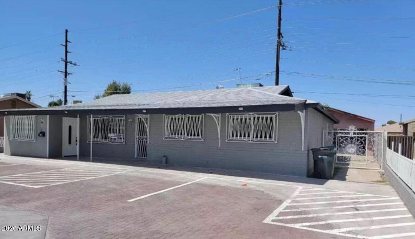 5820 N 35TH Avenue, Phoenix, AZ 85017