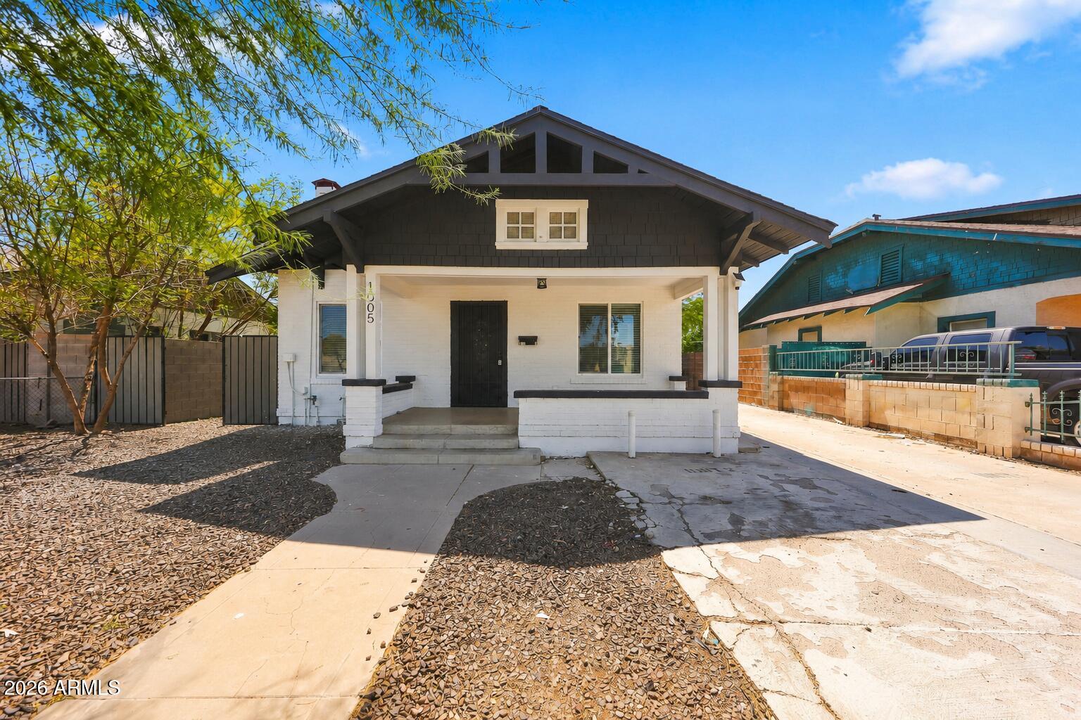 1005 E Moreland Street, Phoenix, AZ 85006