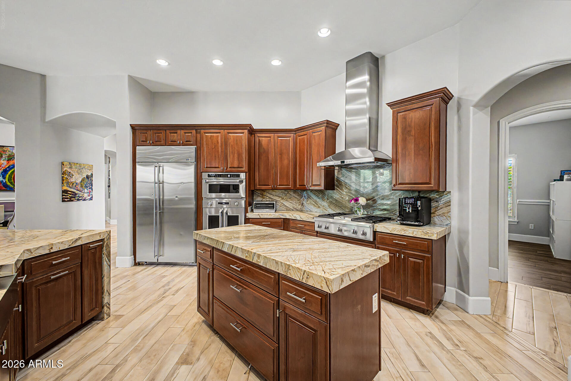 2460 E VAUGHN Avenue, Gilbert, AZ 85234