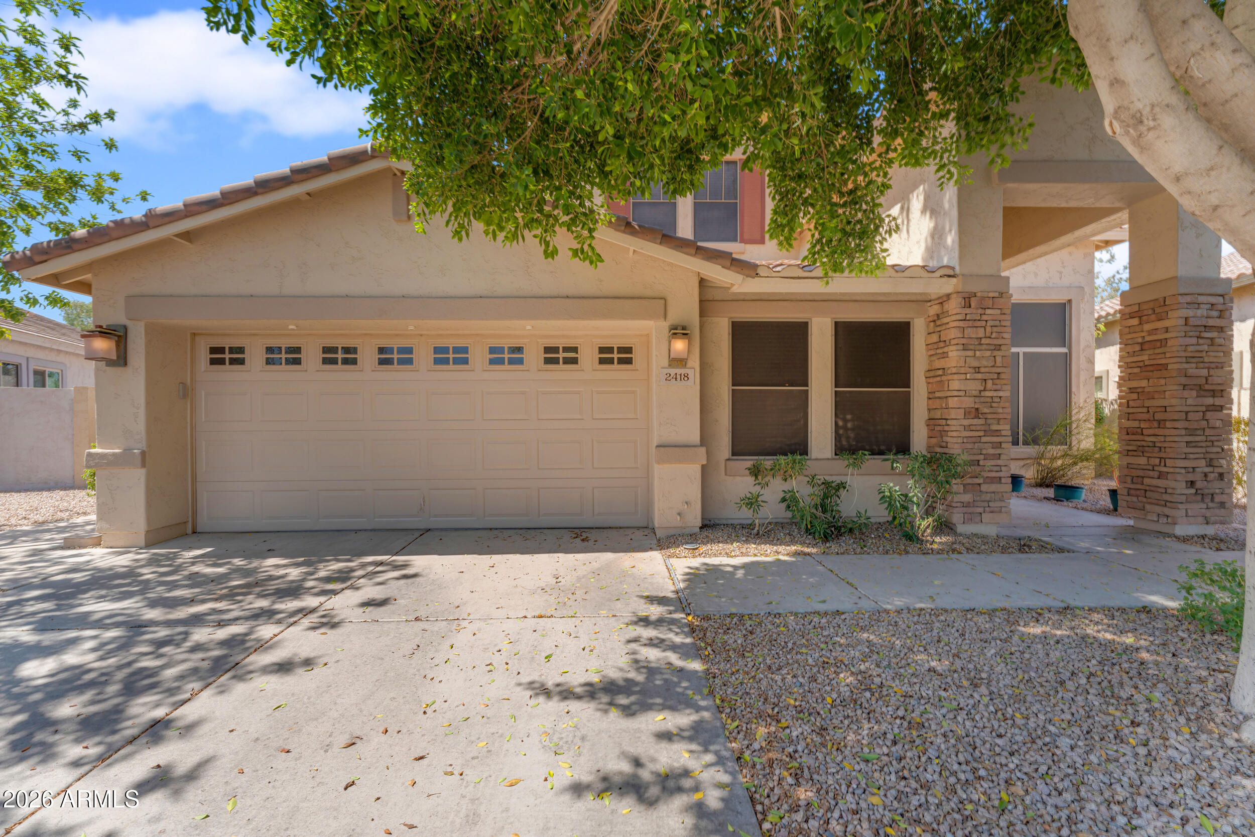 2418 E GLASS Lane, Phoenix, AZ 85042