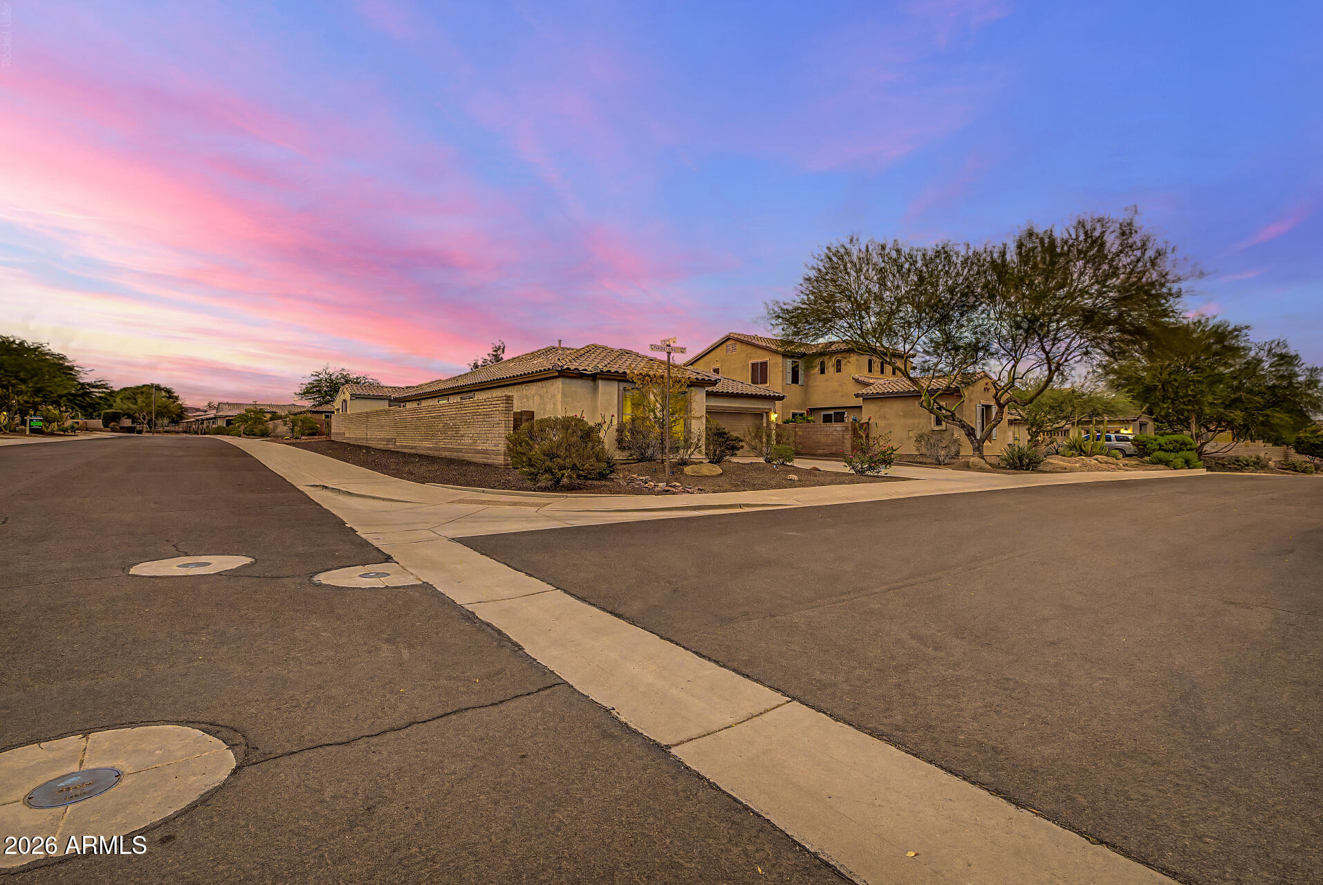 13156 W CHAPAROSA Way, Peoria, AZ 85383