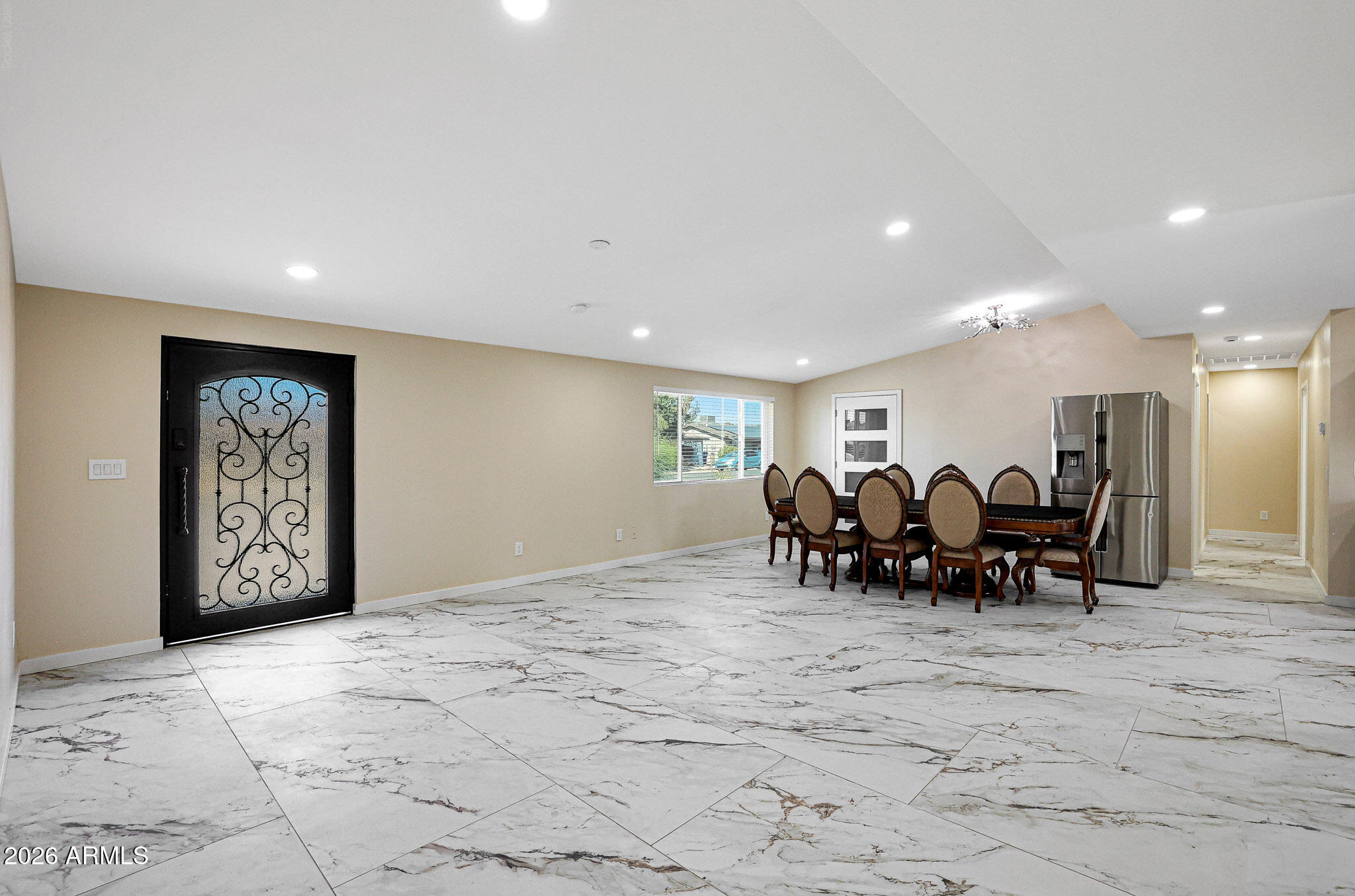 725 E ENCANTO Drive, Tempe, AZ 85281