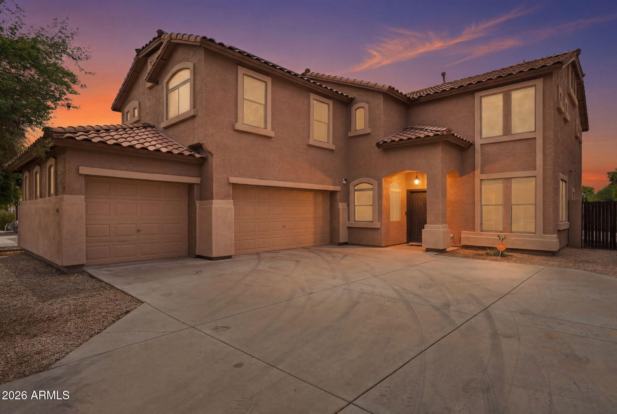 15985 W BARTLETT Avenue, Goodyear, AZ 85338