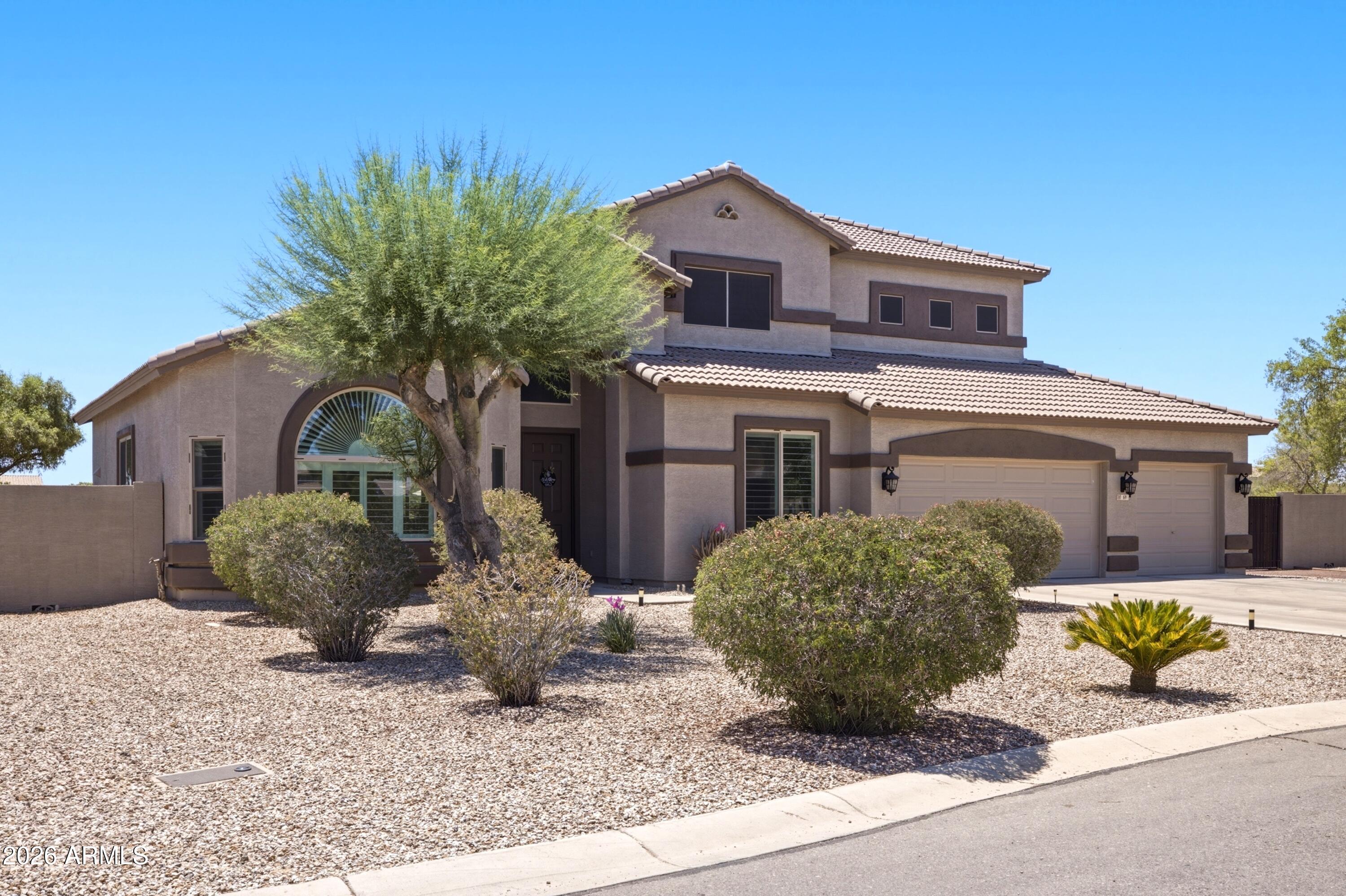 69 E SHIRE Court, San Tan Valley, AZ 85143