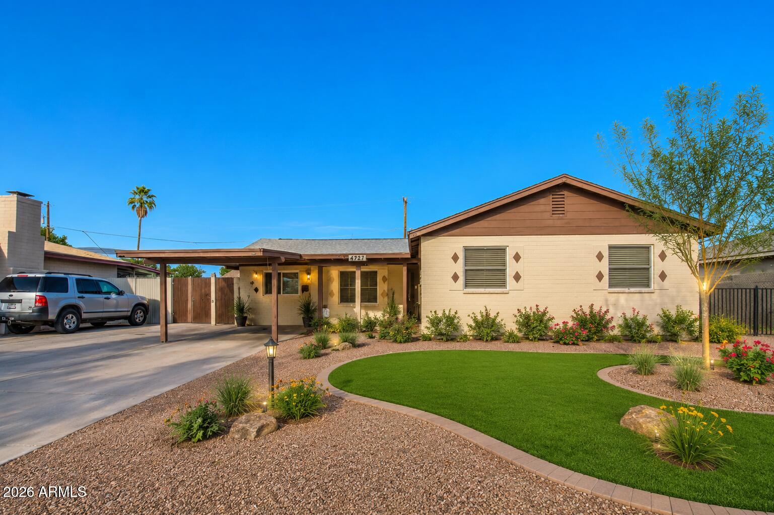 4727 N 50TH Drive, Phoenix, AZ 85031