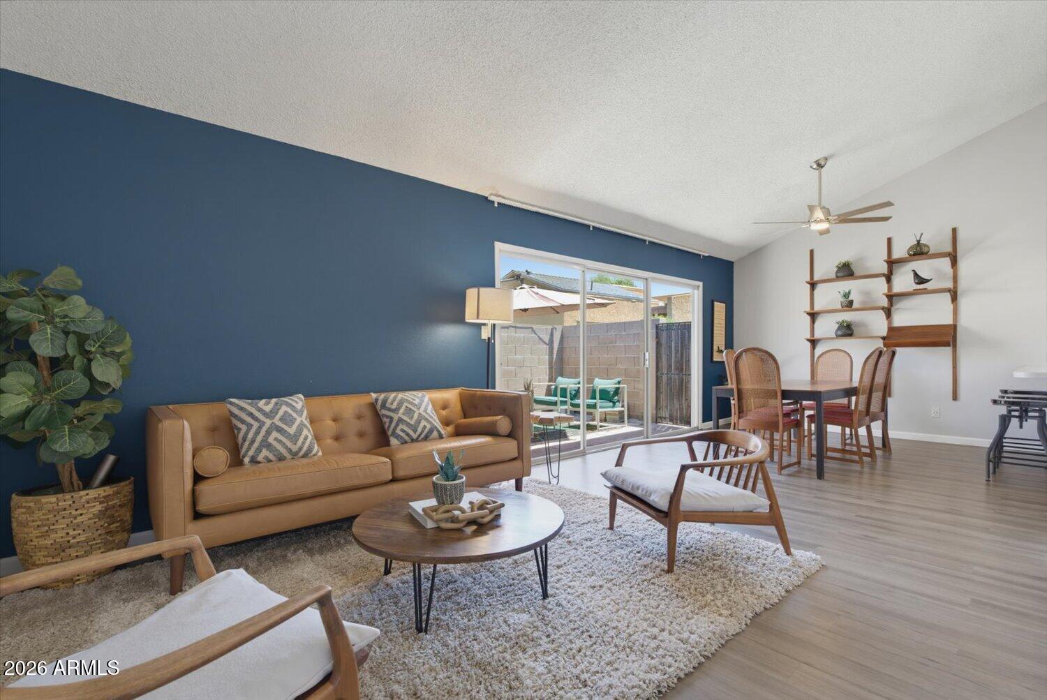 917 S HACIENDA Drive, Tempe, AZ 85281