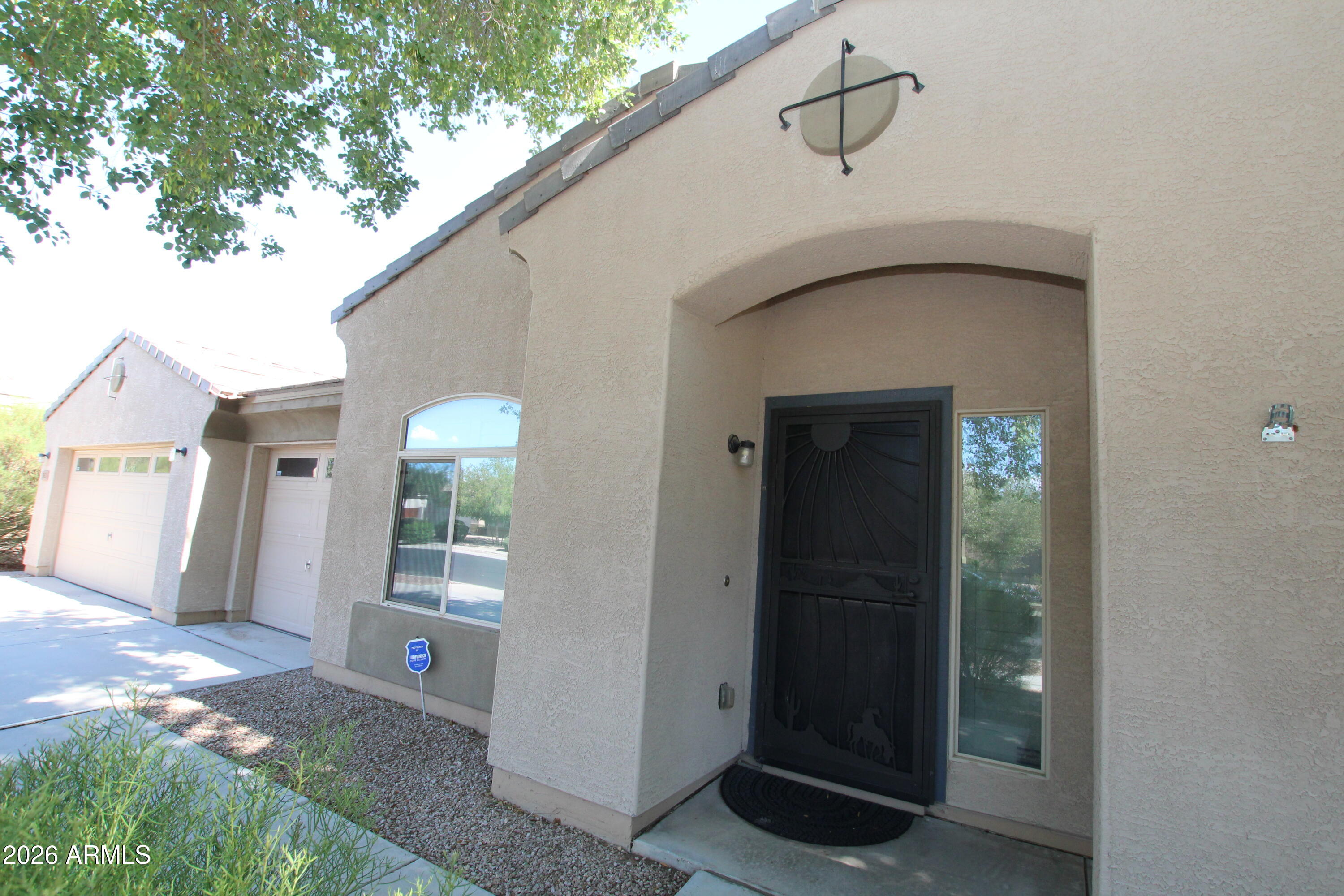 7621 W PECK Drive, Glendale, AZ 85303