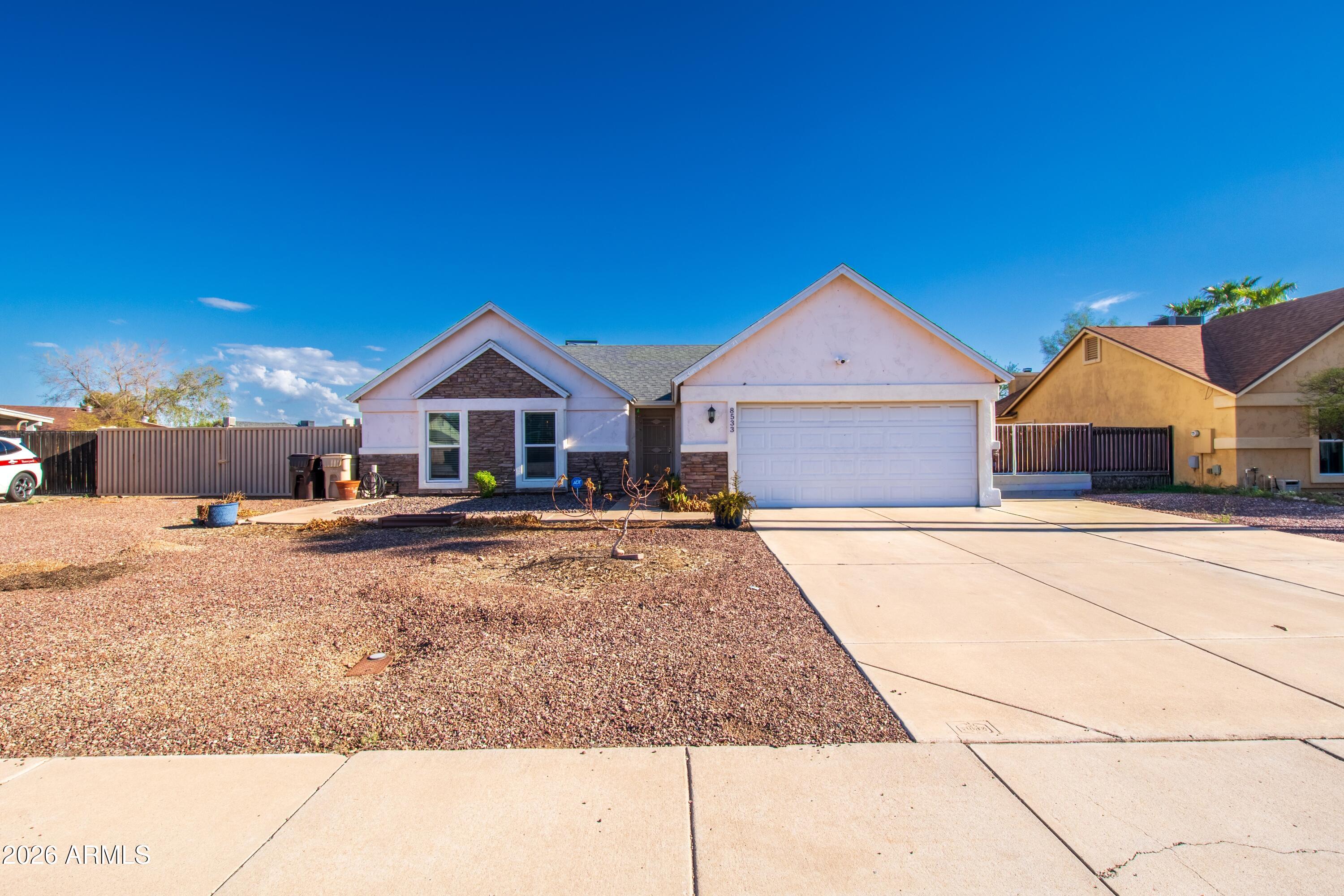 8533 W CORRINE Drive, Peoria, AZ 85381