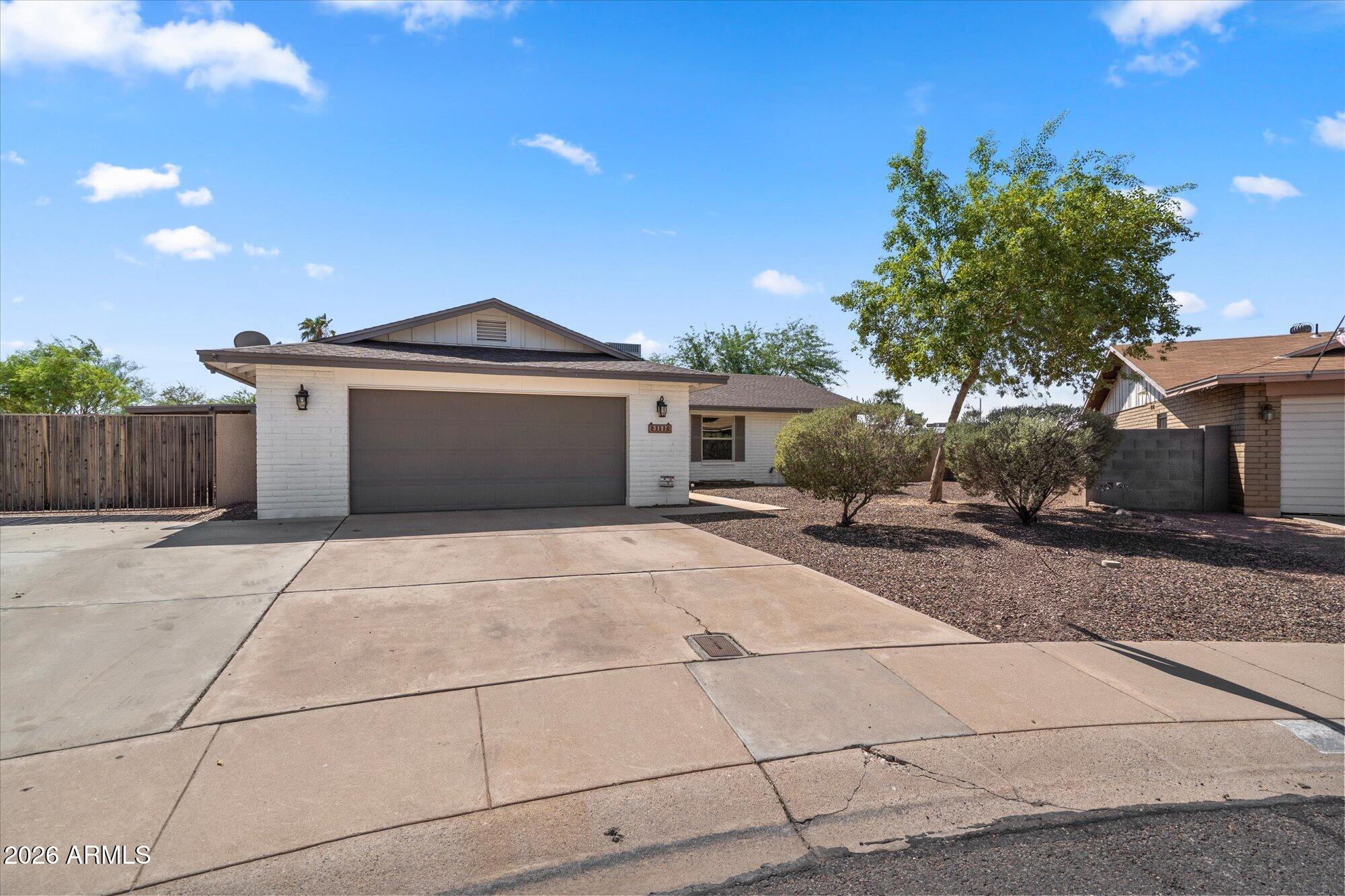 3127 W YUCCA Street, Phoenix, AZ 85029