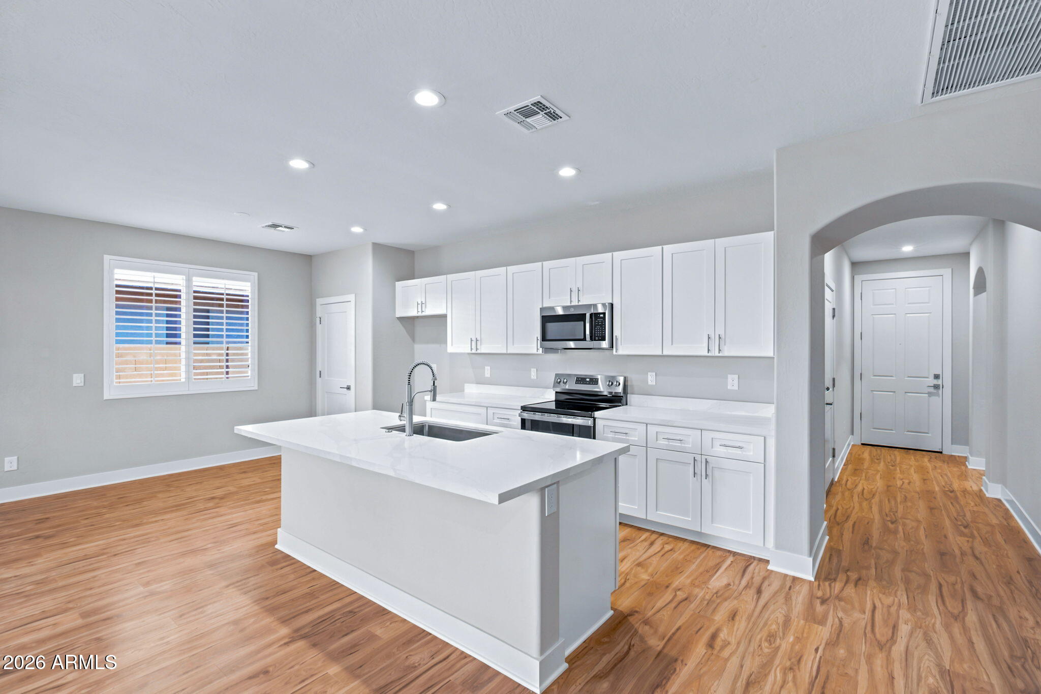 7428 W FAWN Drive, Laveen, AZ 85339