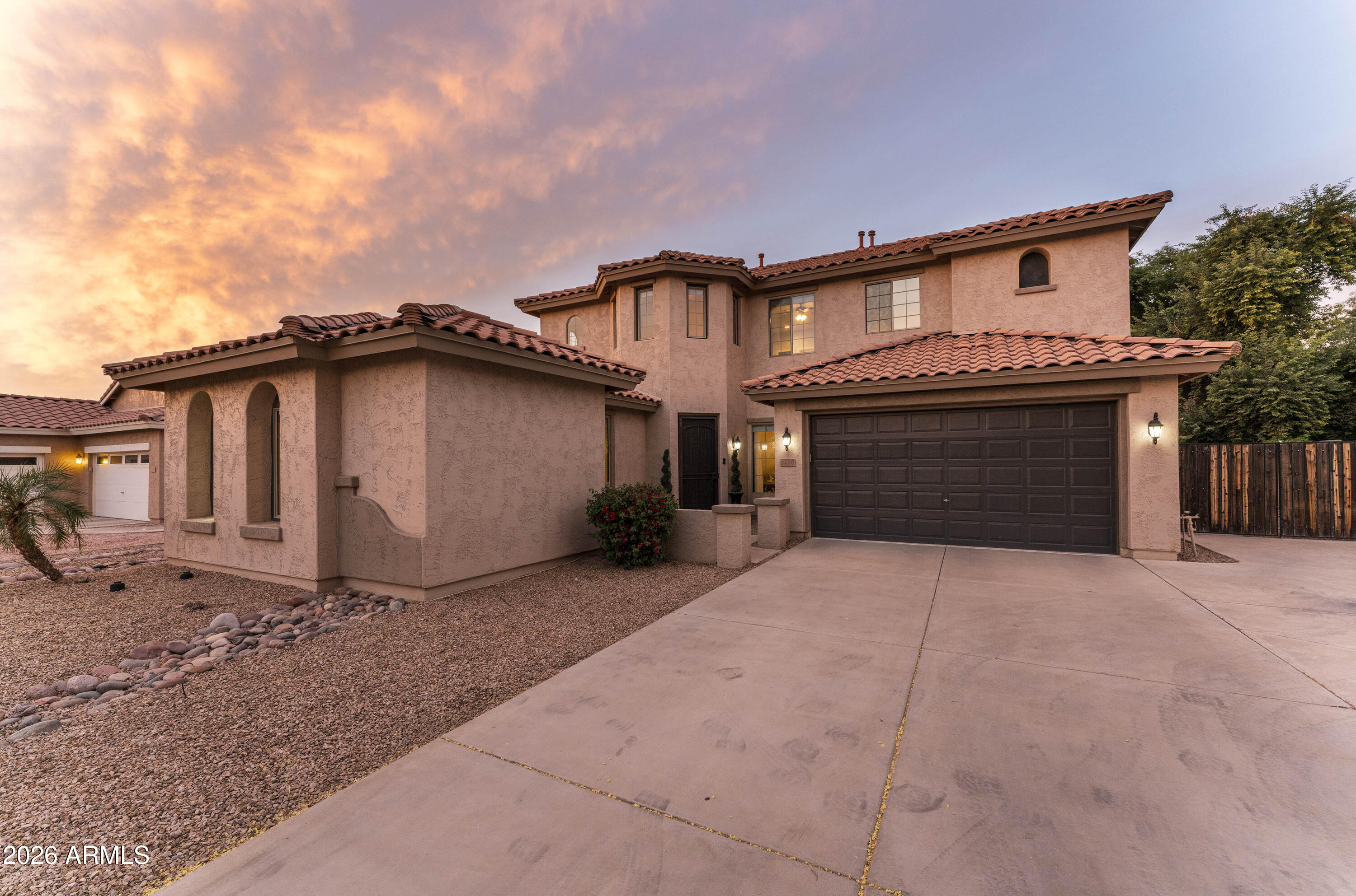 1250 E INDIGO Street, Gilbert, AZ 85298