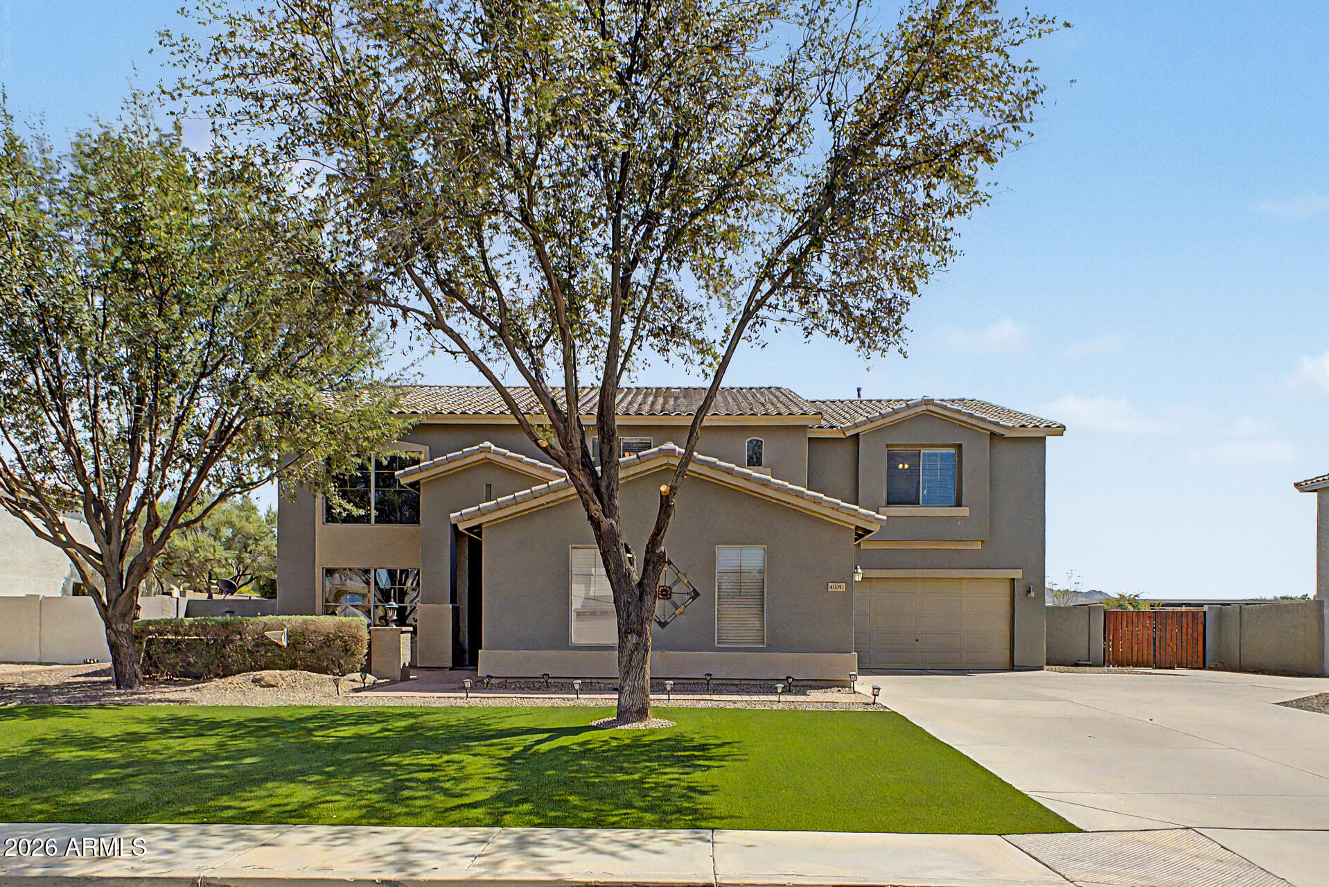 4091 E RAVENSWOOD Drive, Gilbert, AZ 85298