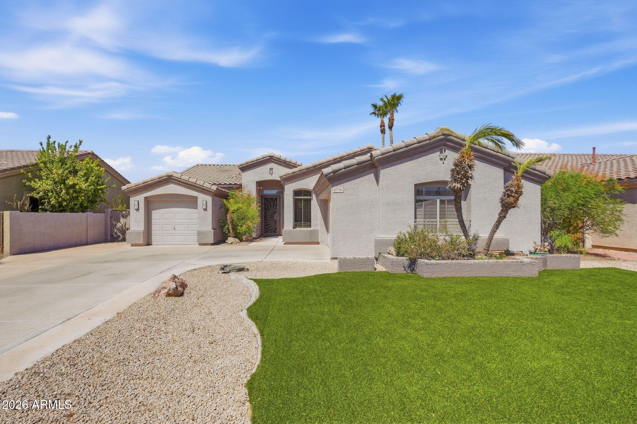 6796 W Abraham Lane, Glendale, AZ 85308
