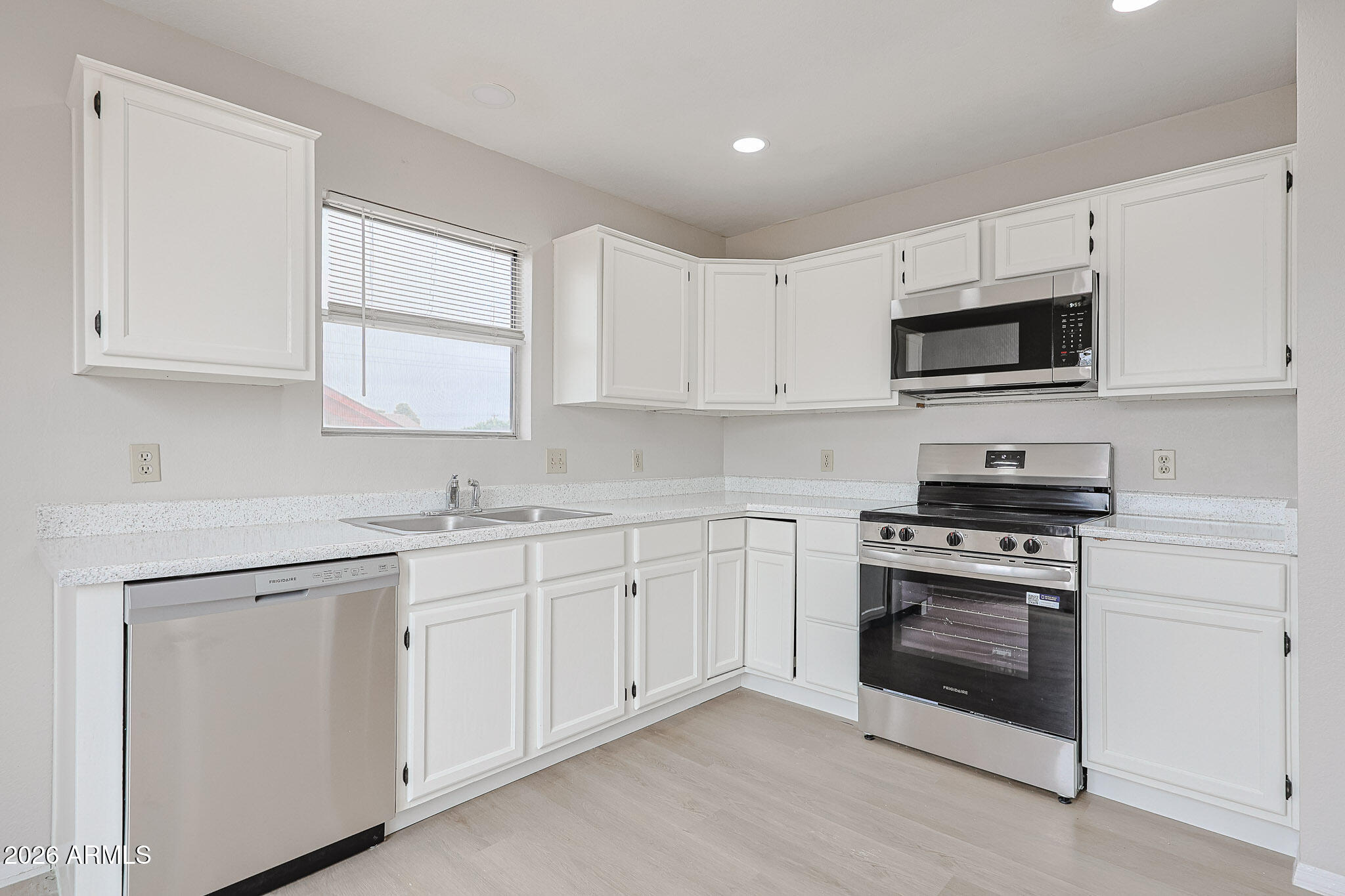 6910 N 78TH Avenue, Glendale, AZ 85303