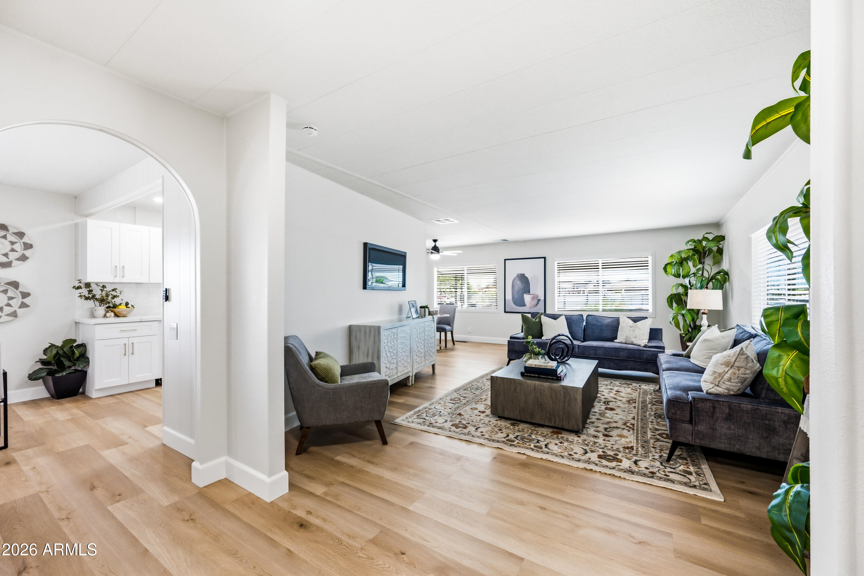7442 E BOSAGA Way, Mesa, AZ 85208
