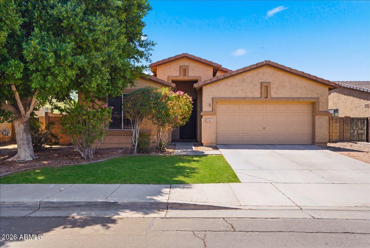 2791 E CARLA VISTA Drive, Chandler, AZ 85225