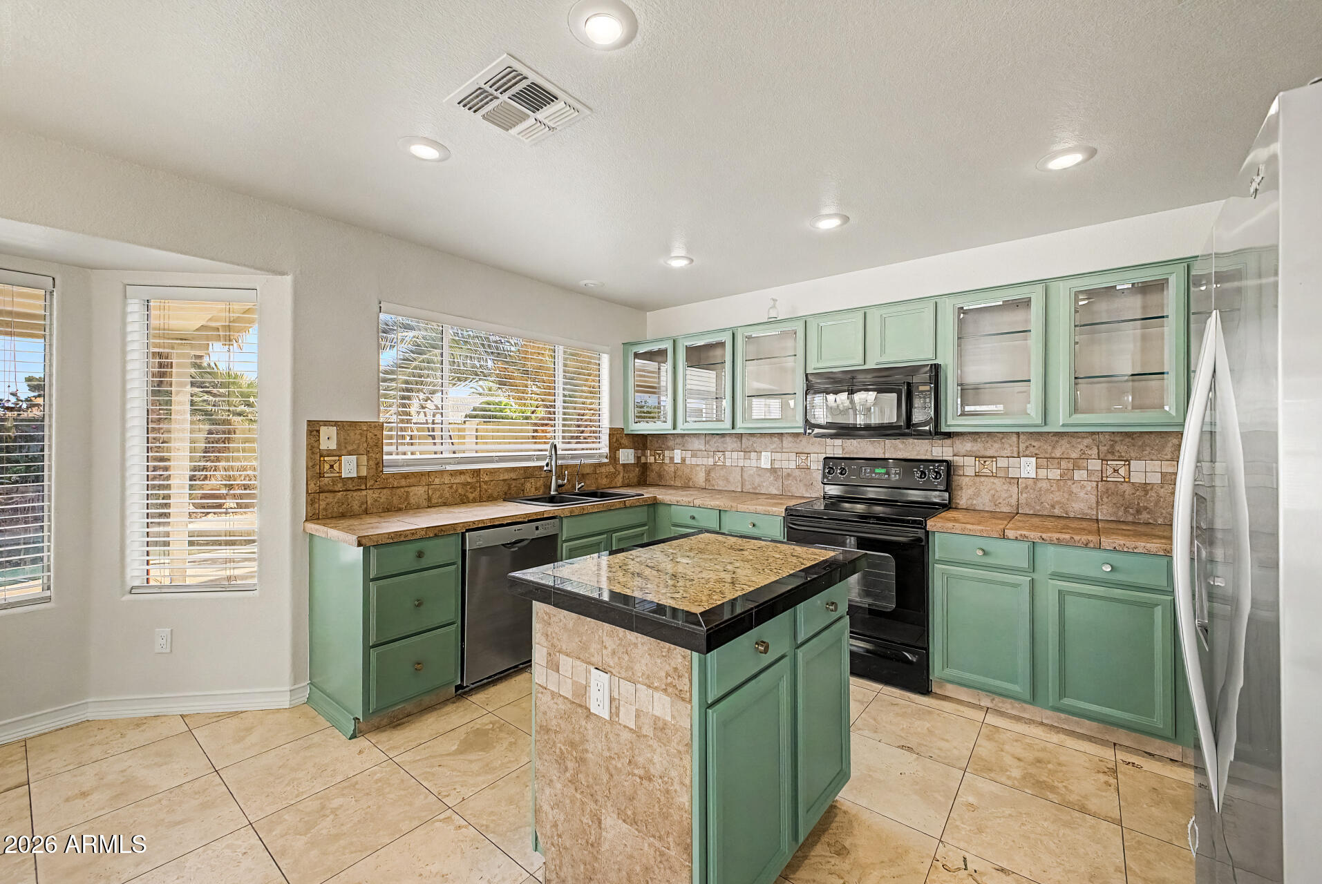 7418 E FARMDALE Avenue, Mesa, AZ 85208