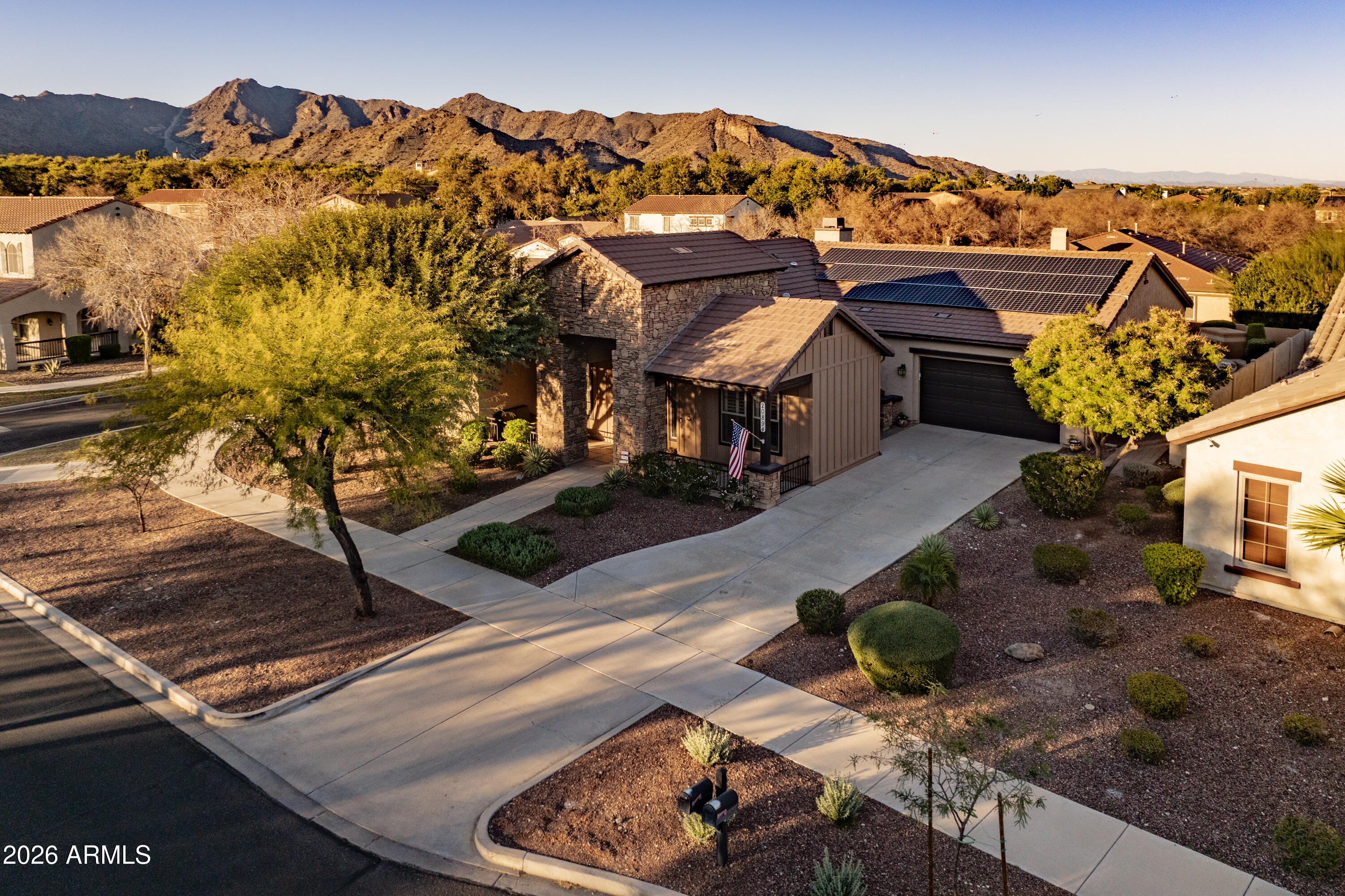 20894 W LOST CREEK Drive E, Buckeye, AZ 85396