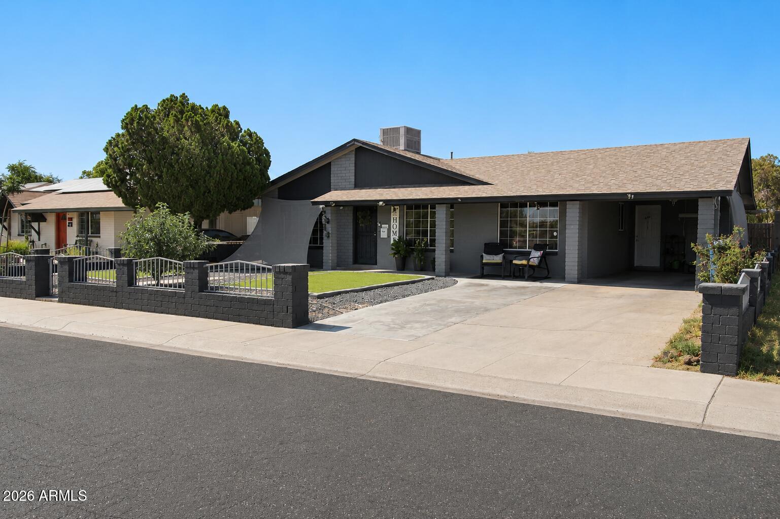 2022 W ASTER Drive, Phoenix, AZ 85029