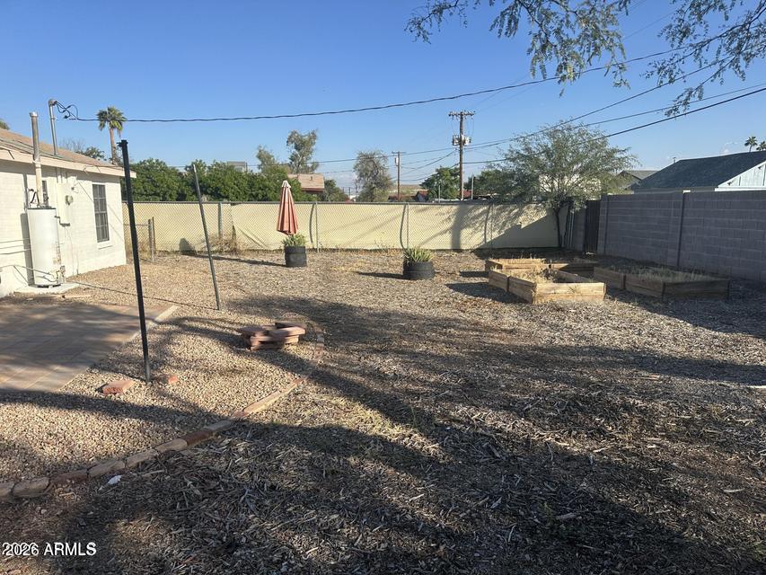 925 E HENRY Street, Tempe, AZ 85288