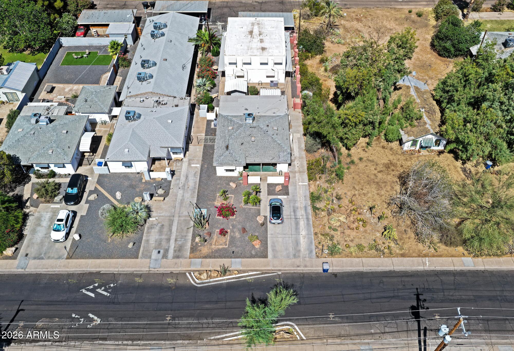 1214 S FARMER Avenue, Tempe, AZ 85281
