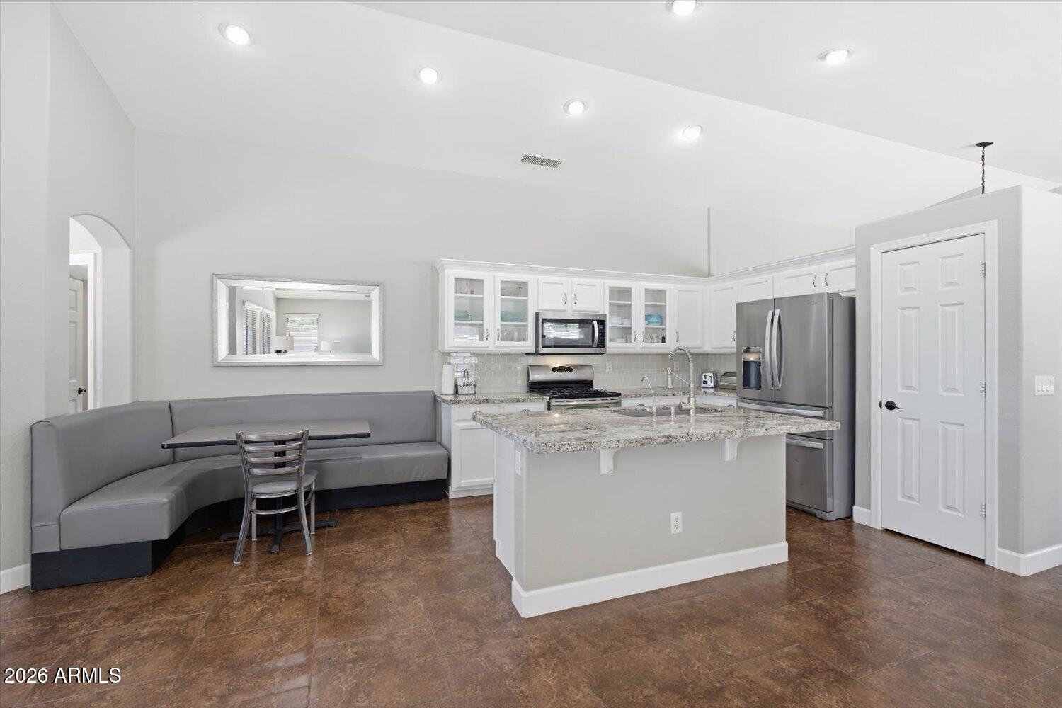 4230 E SIDEWINDER Court, Gilbert, AZ 85297