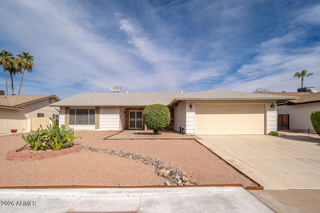 11445 S IROQUOIS Drive, Phoenix, AZ 85044