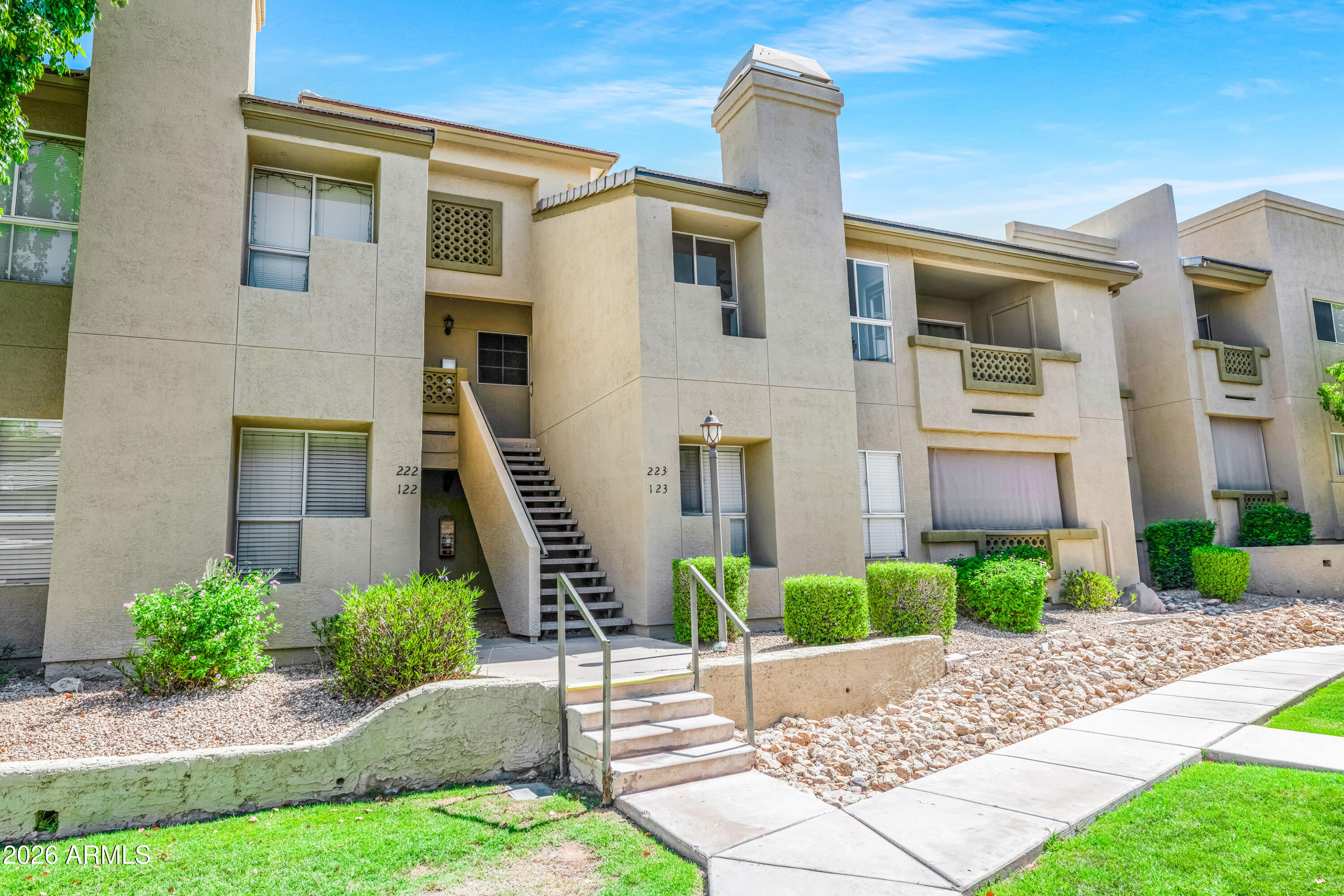 1880 E MORTEN Avenue 223, Phoenix, AZ 85020