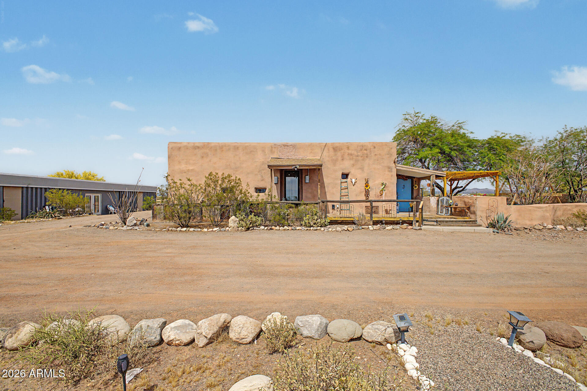 25408 W ADAMANDA Drive, Morristown, AZ 85342