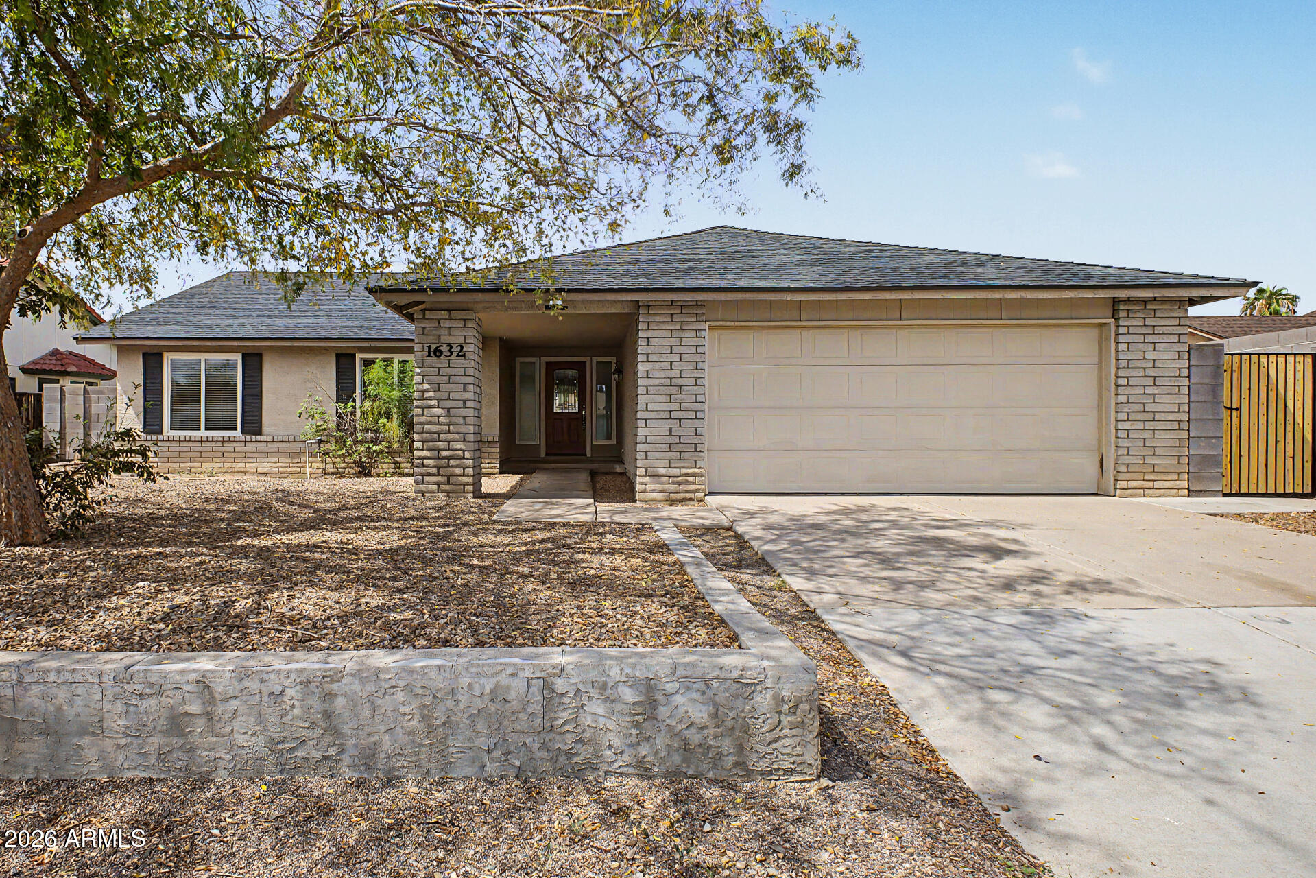 1632 N BULLMOOSE Drive, Chandler, AZ 85224