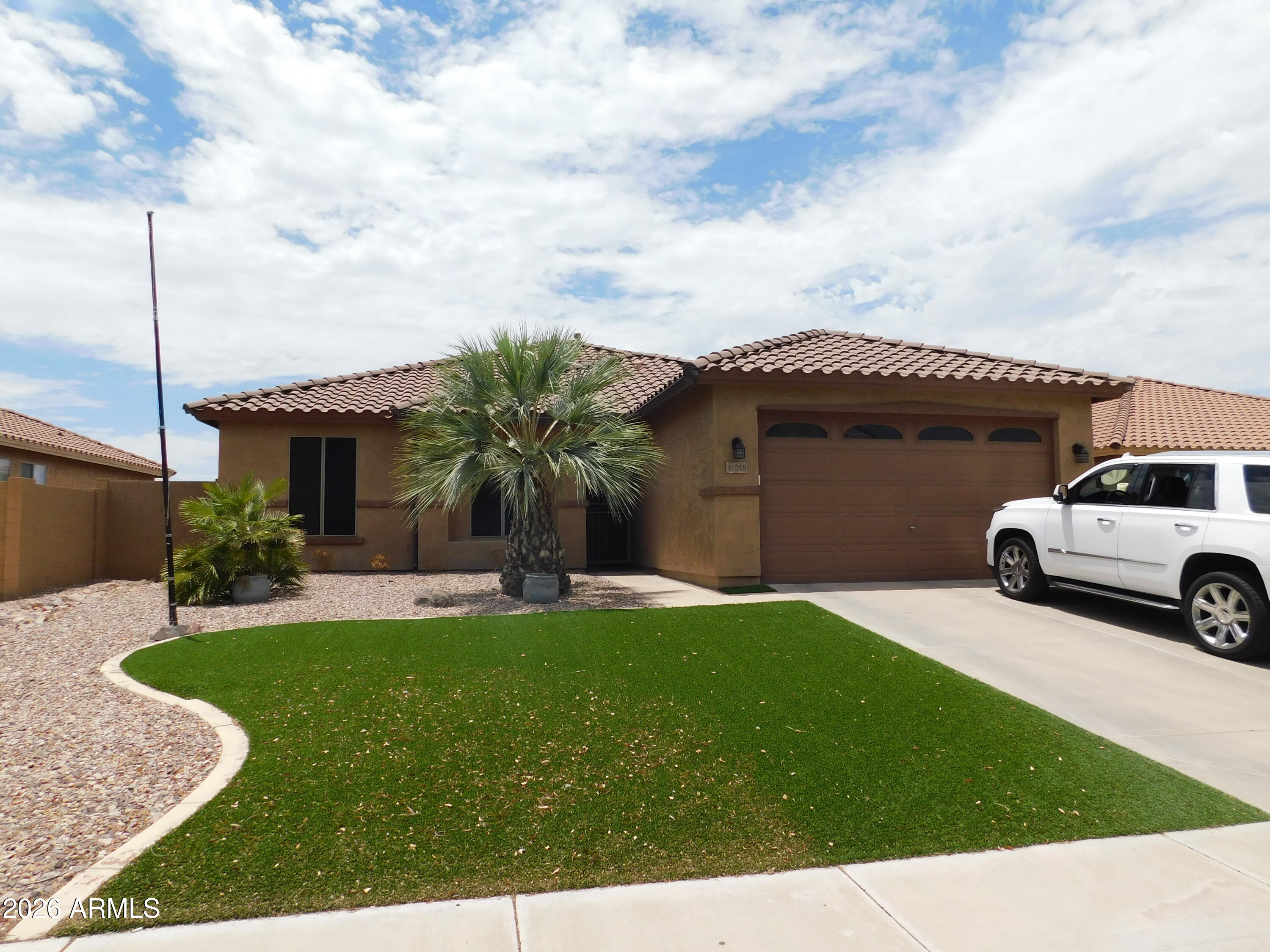 41048 N VINE Avenue, San Tan Valley, AZ 85140