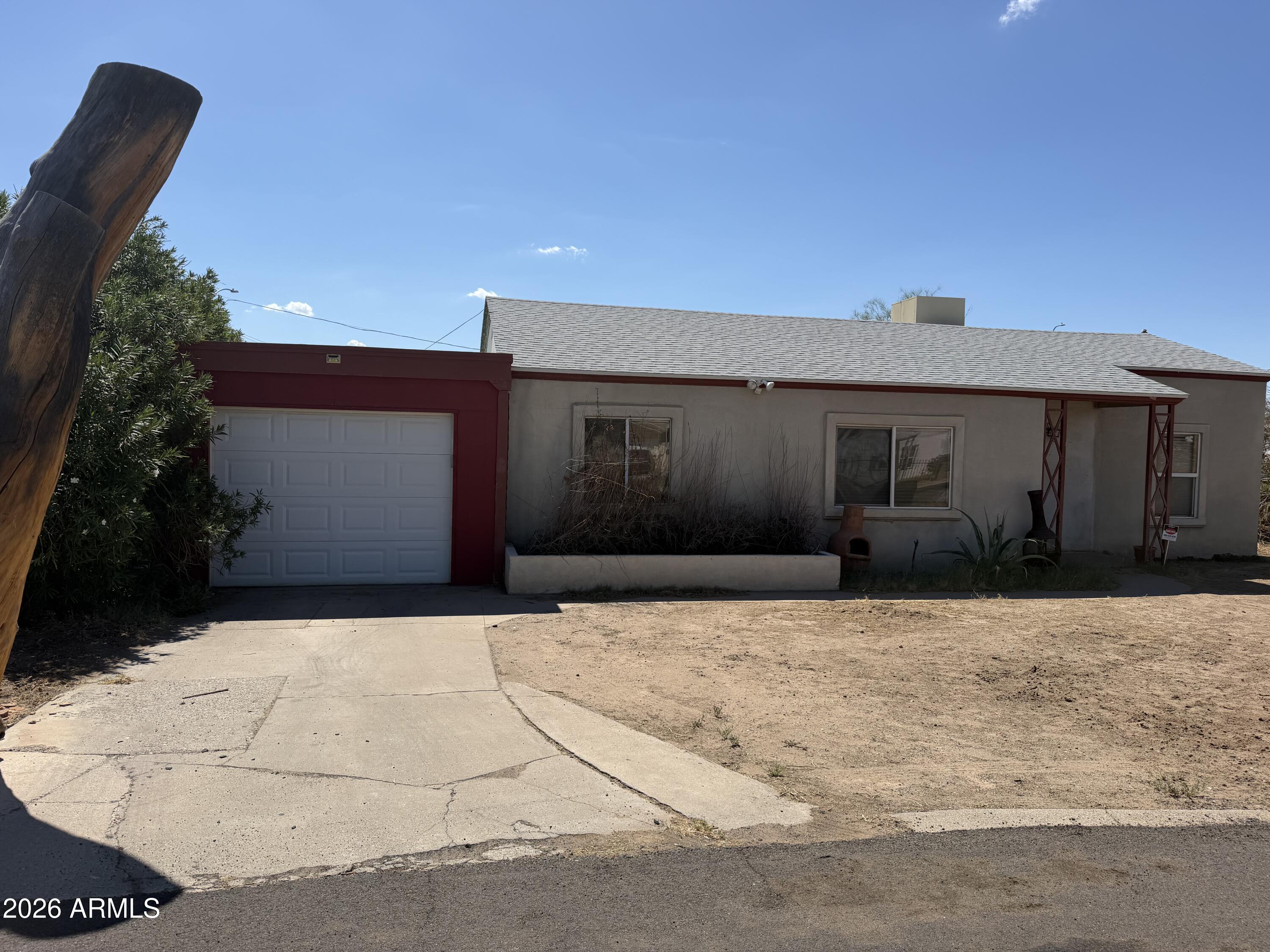 109 N LOS ROBLES Drive, Goodyear, AZ 85338