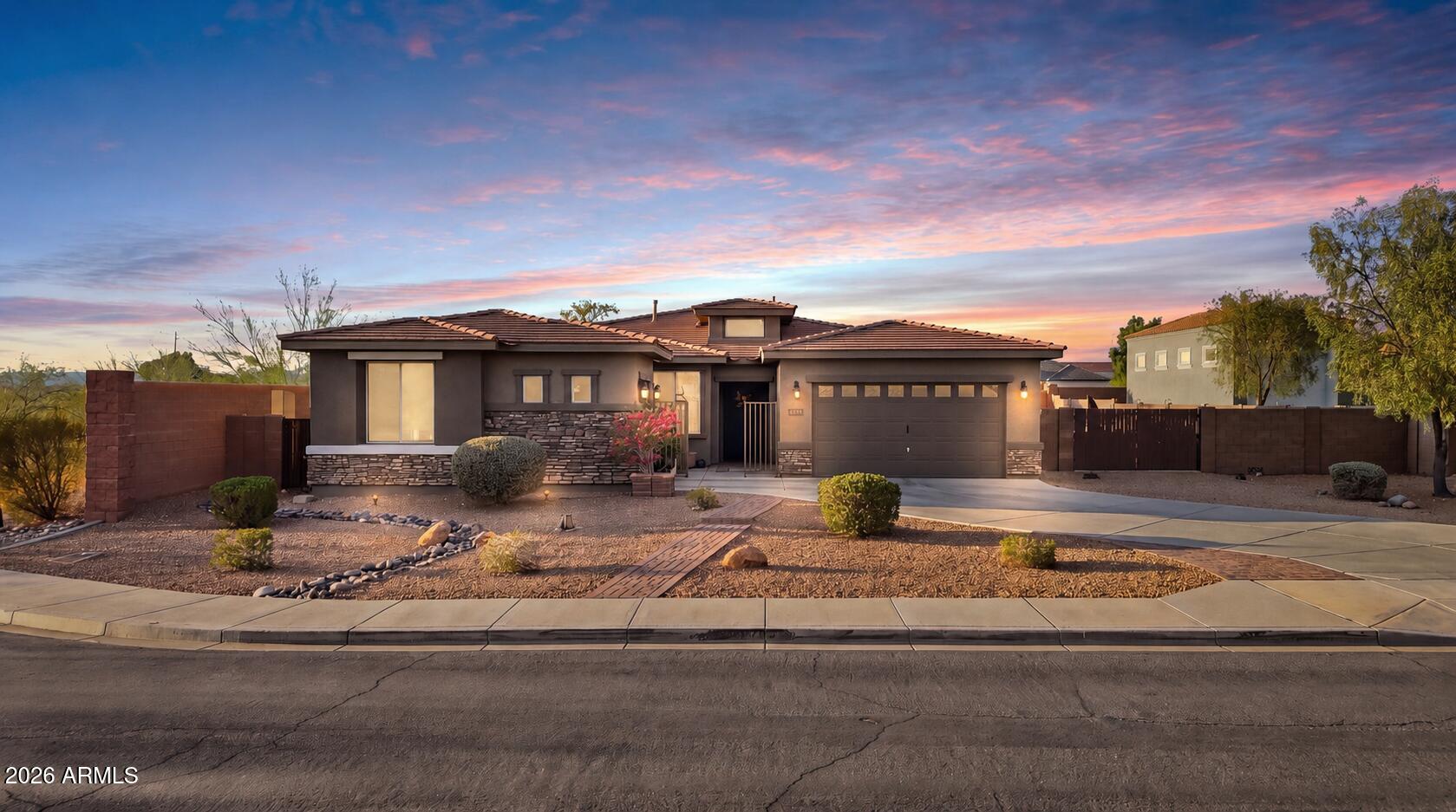 10650 W ELECTRA Lane, Peoria, AZ 85383