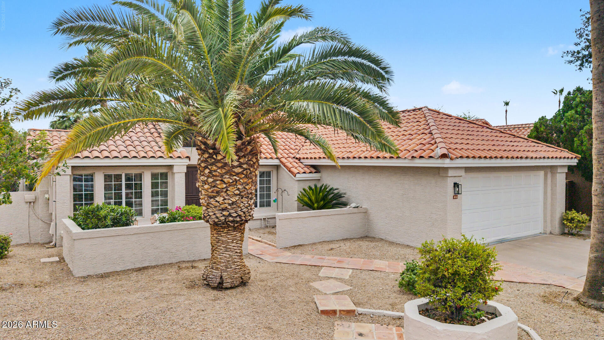 8515 S MAPLE Avenue, Tempe, AZ 85284