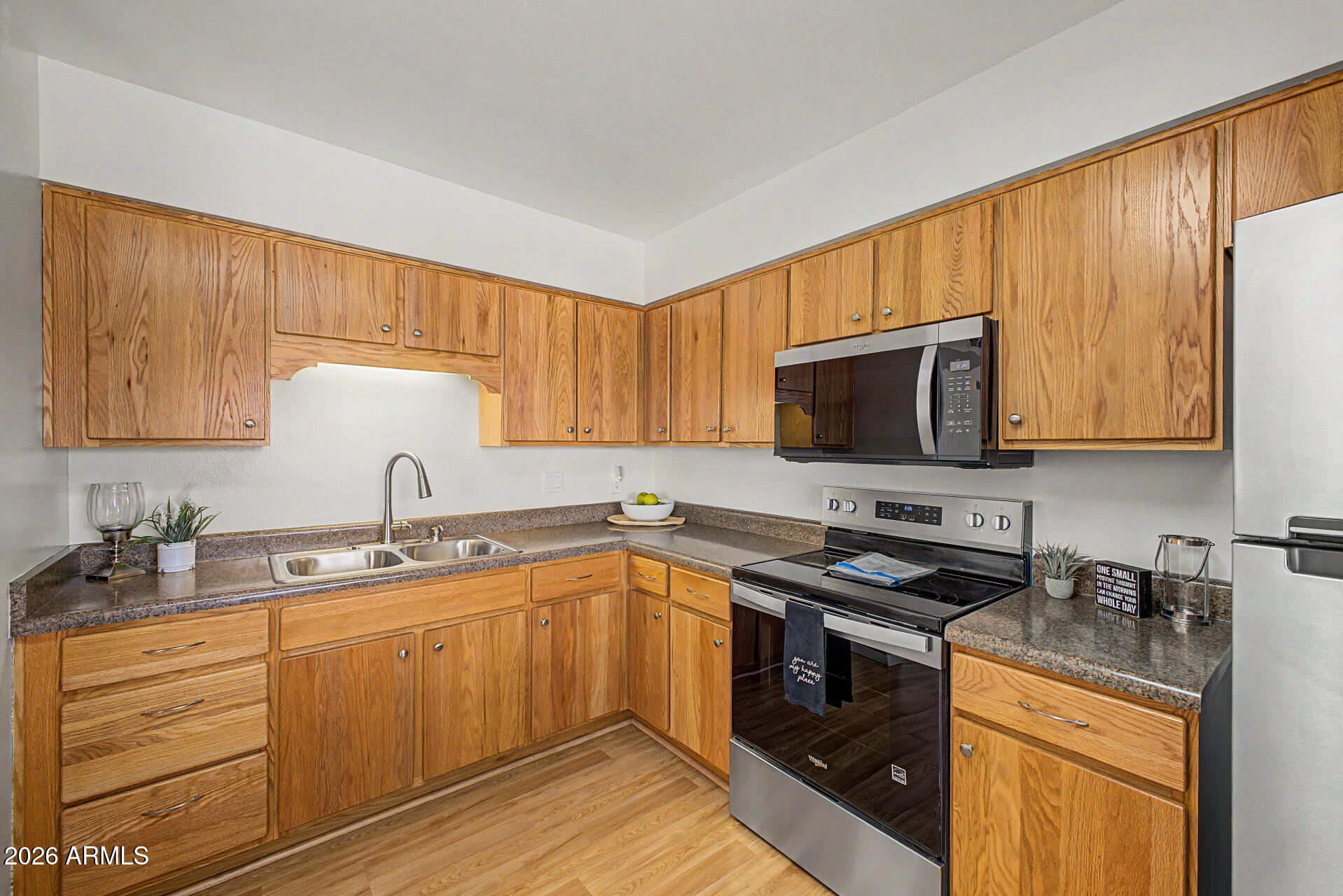 2021 E TIERRA BUENA Lane 1, Phoenix, AZ 85022