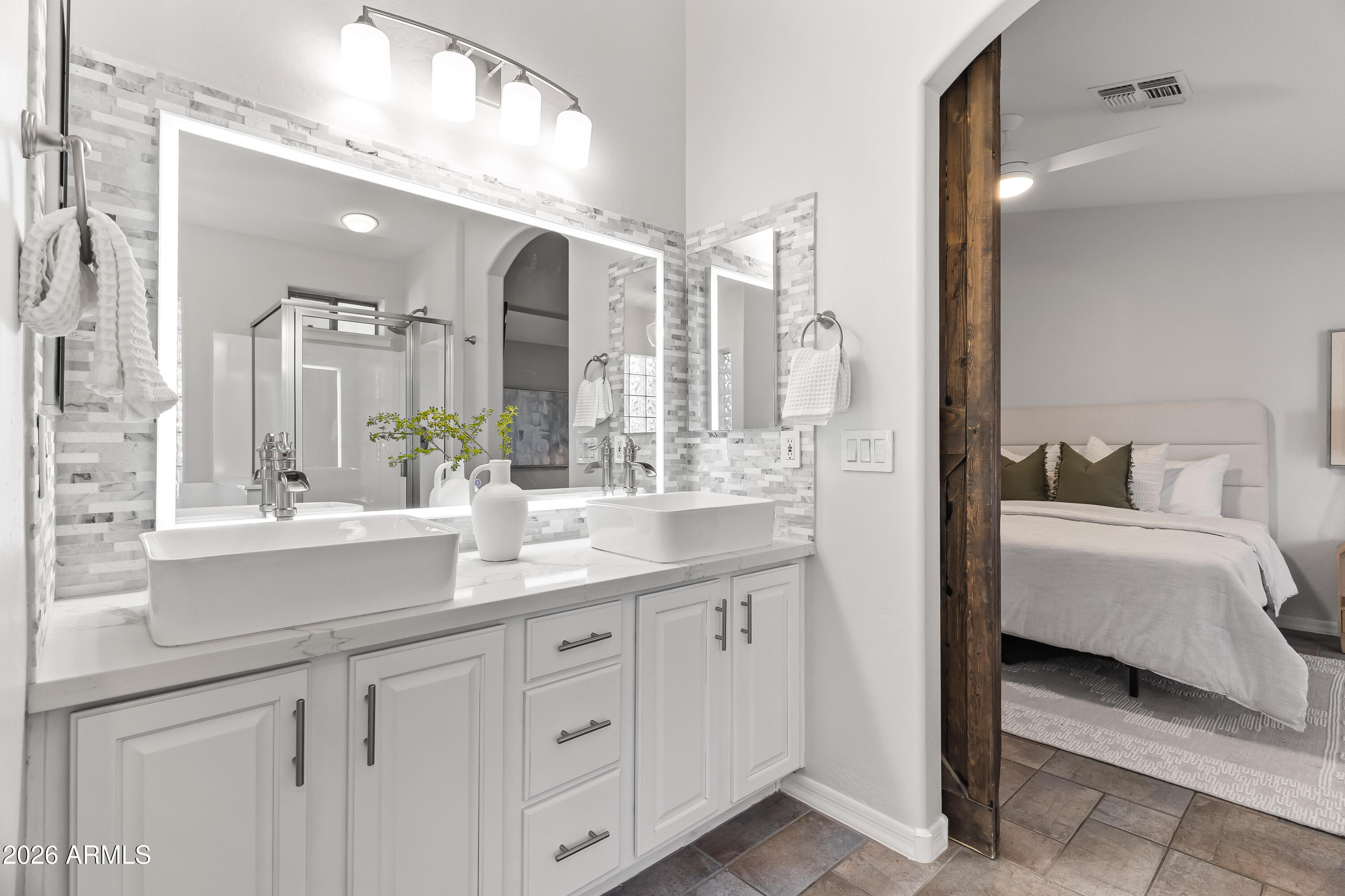 3146 E MONTEROSA Street, Phoenix, AZ 85016
