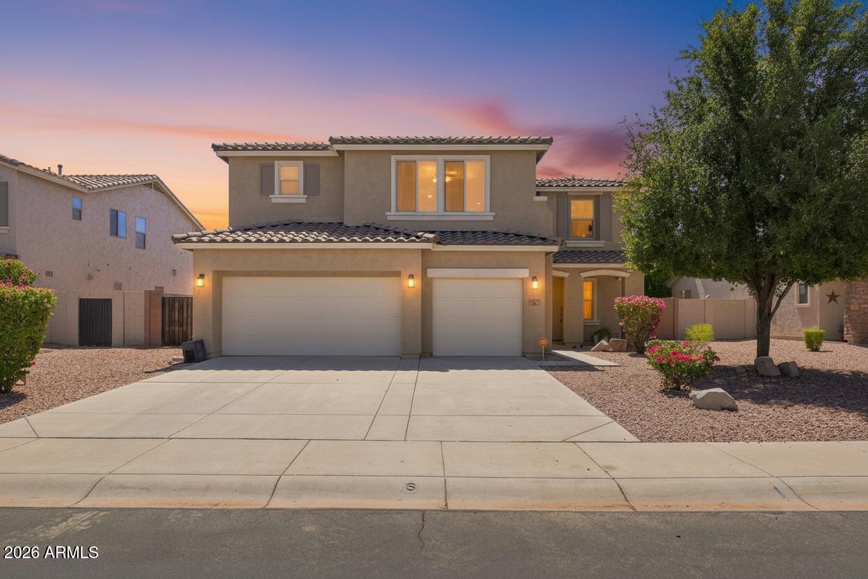 40887 W CHAMBERS Drive, Maricopa, AZ 85138