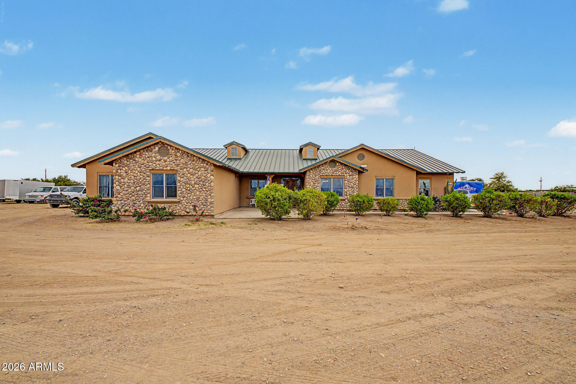 5243 E HASH KNIFE DRAW Road, San Tan Valley, AZ 85140