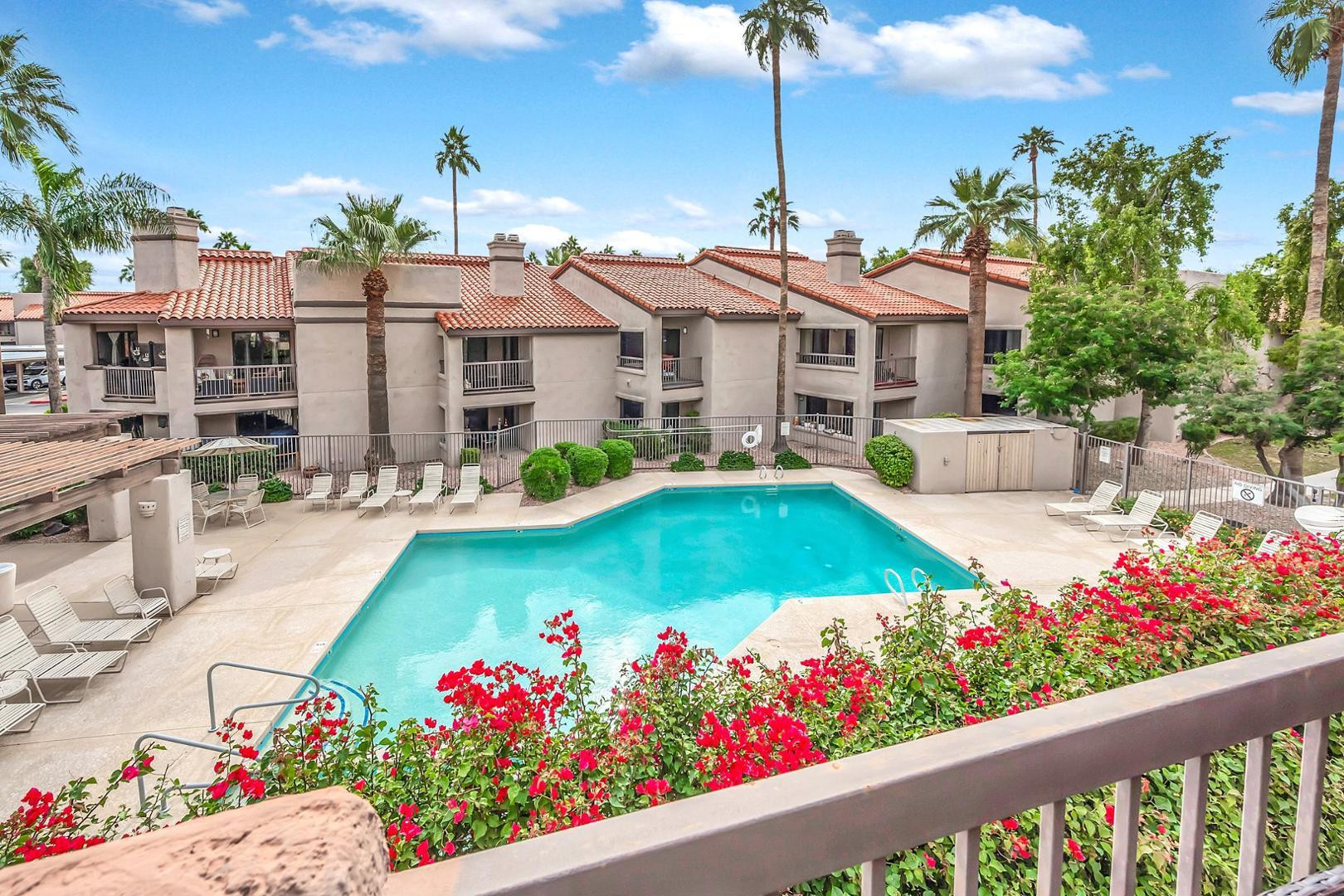 9115 E PURDUE Avenue 213, Scottsdale, AZ 85258