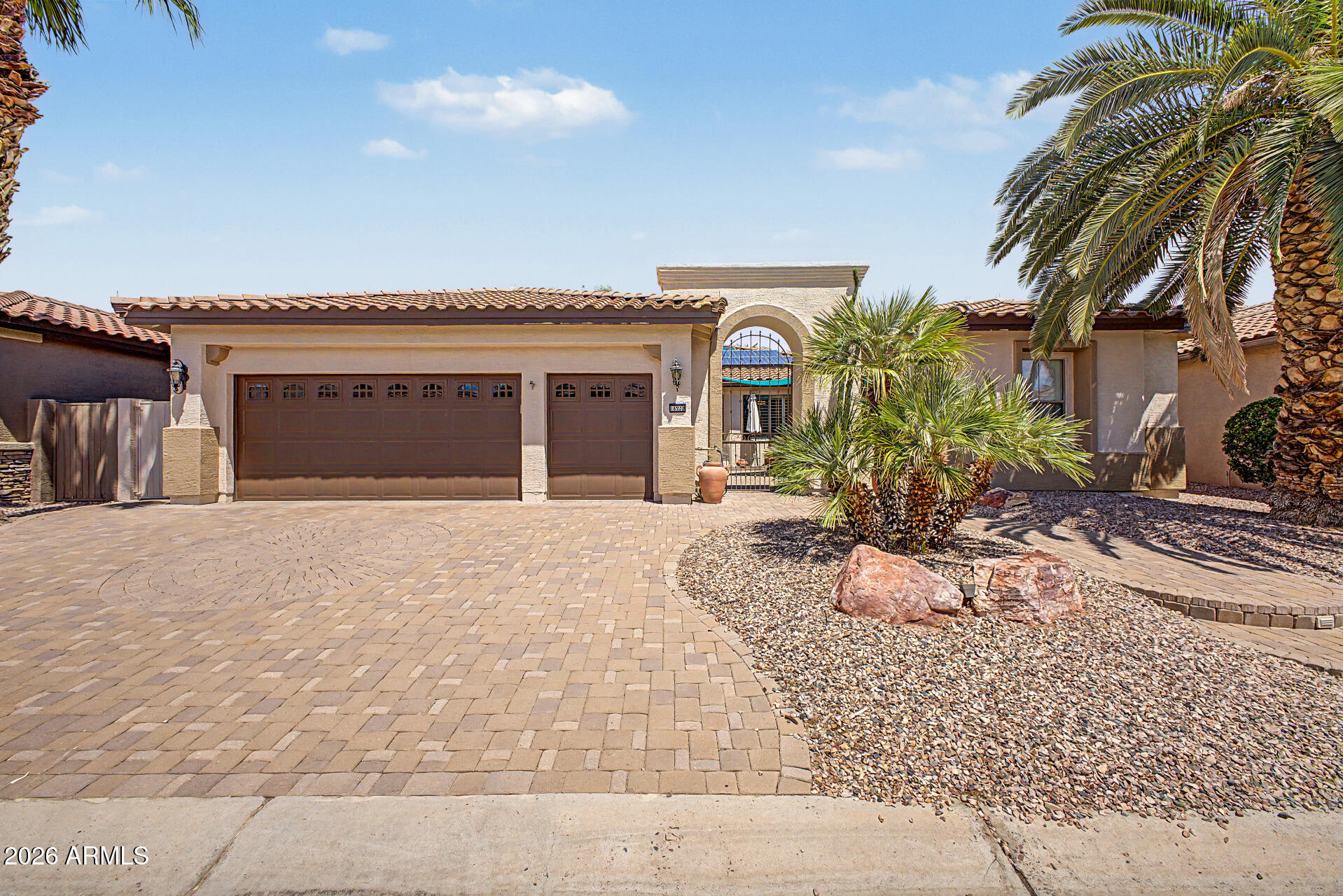 16230 W CHEERY LYNN Road, Goodyear, AZ 85395