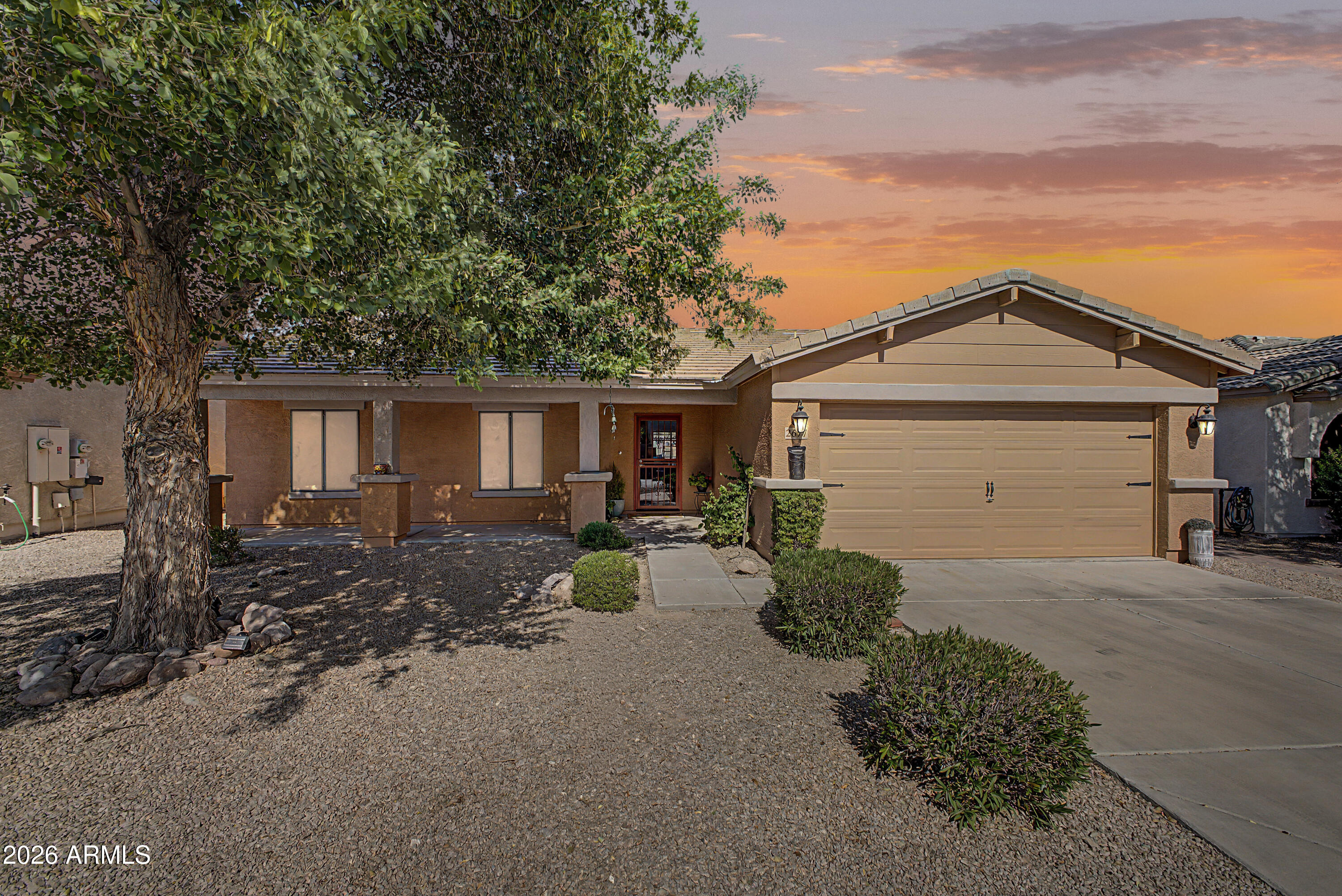 2677 S CONESTOGA Road, Apache Junction, AZ 85119