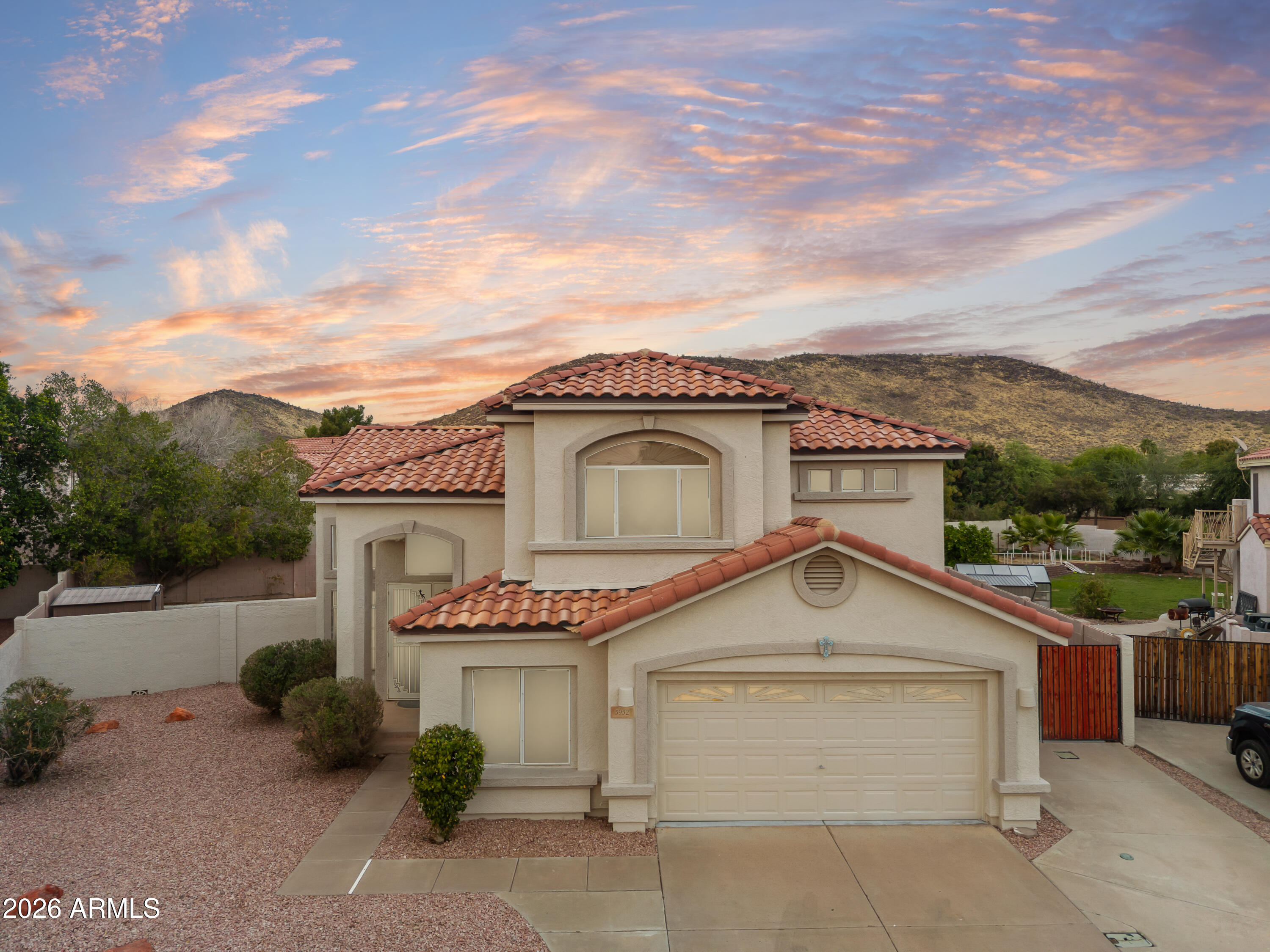 5952 W MORNING DOVE Drive, Glendale, AZ 85308