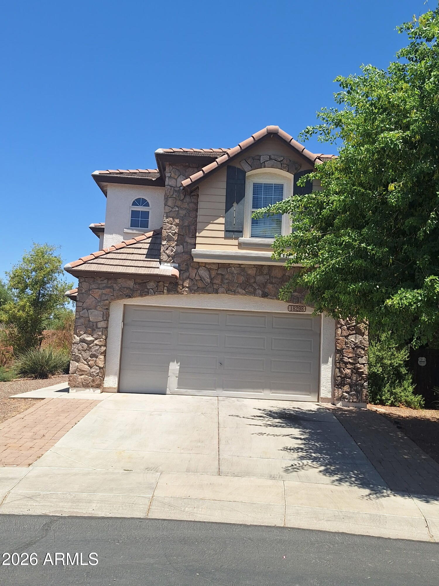 18298 W SMOKEY Drive, Surprise, AZ 85388