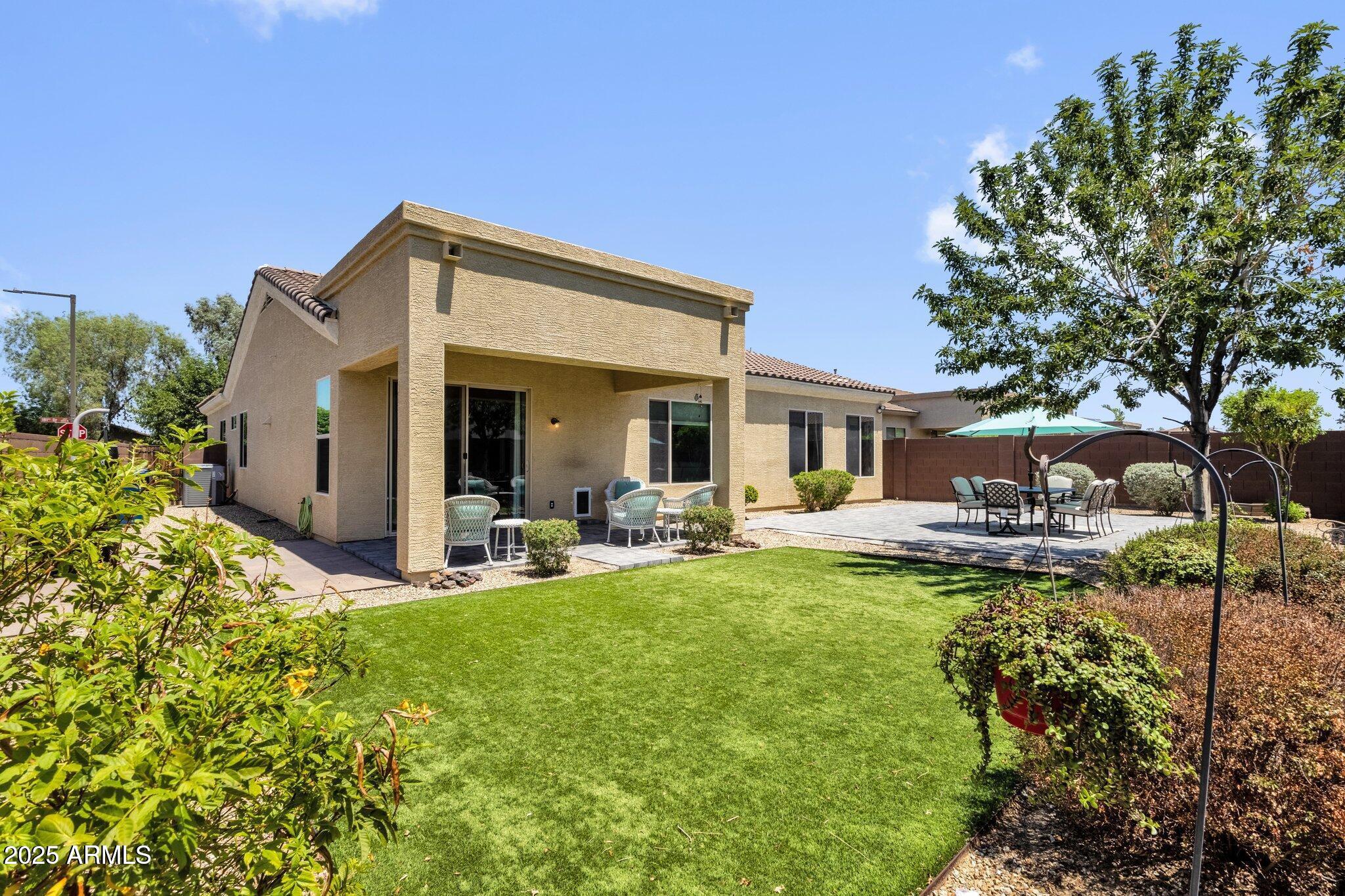 16528 N 181ST Drive, Surprise, AZ 85388