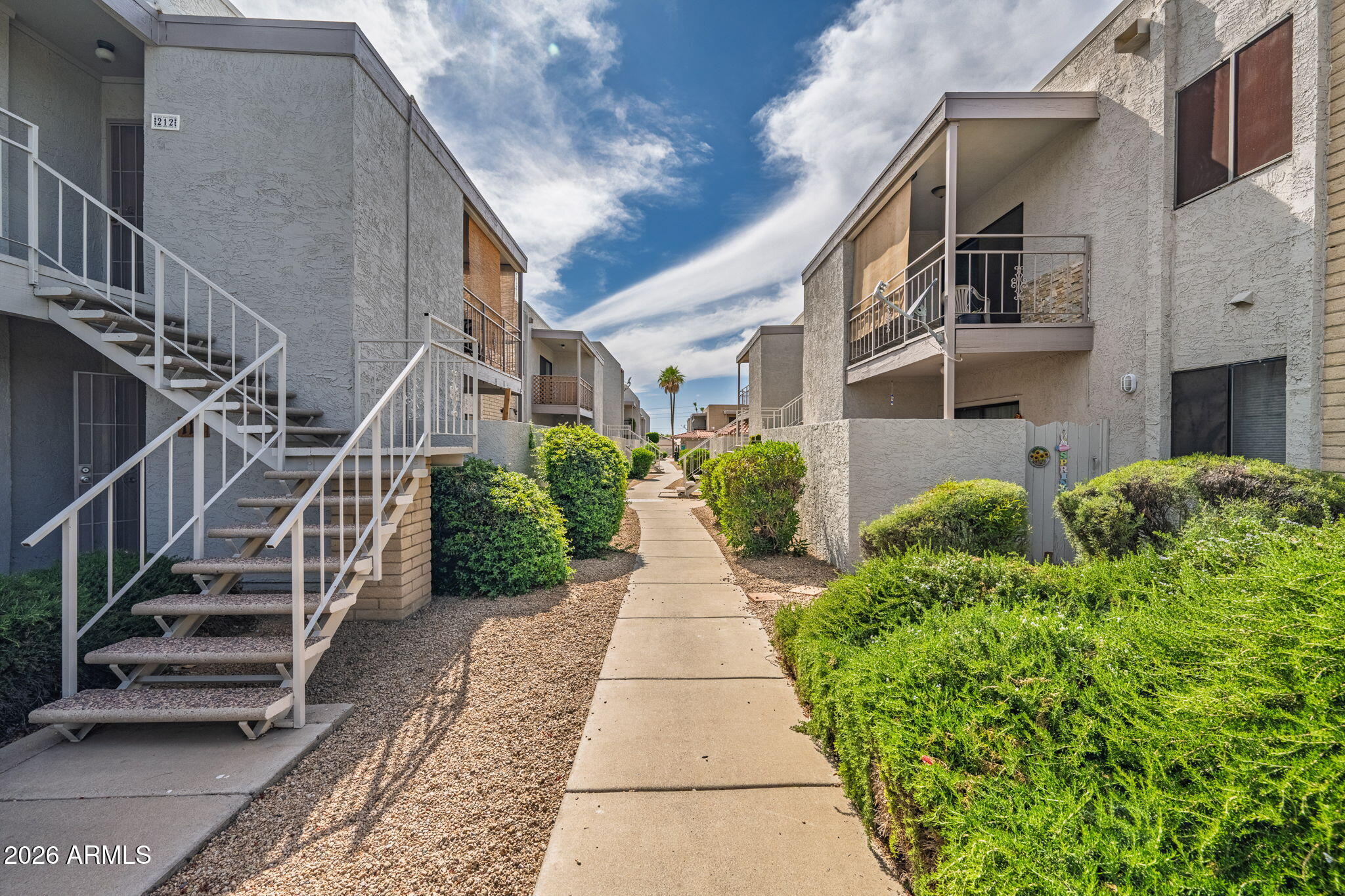 16635 N CAVE CREEK Road 215, Phoenix, AZ 85032