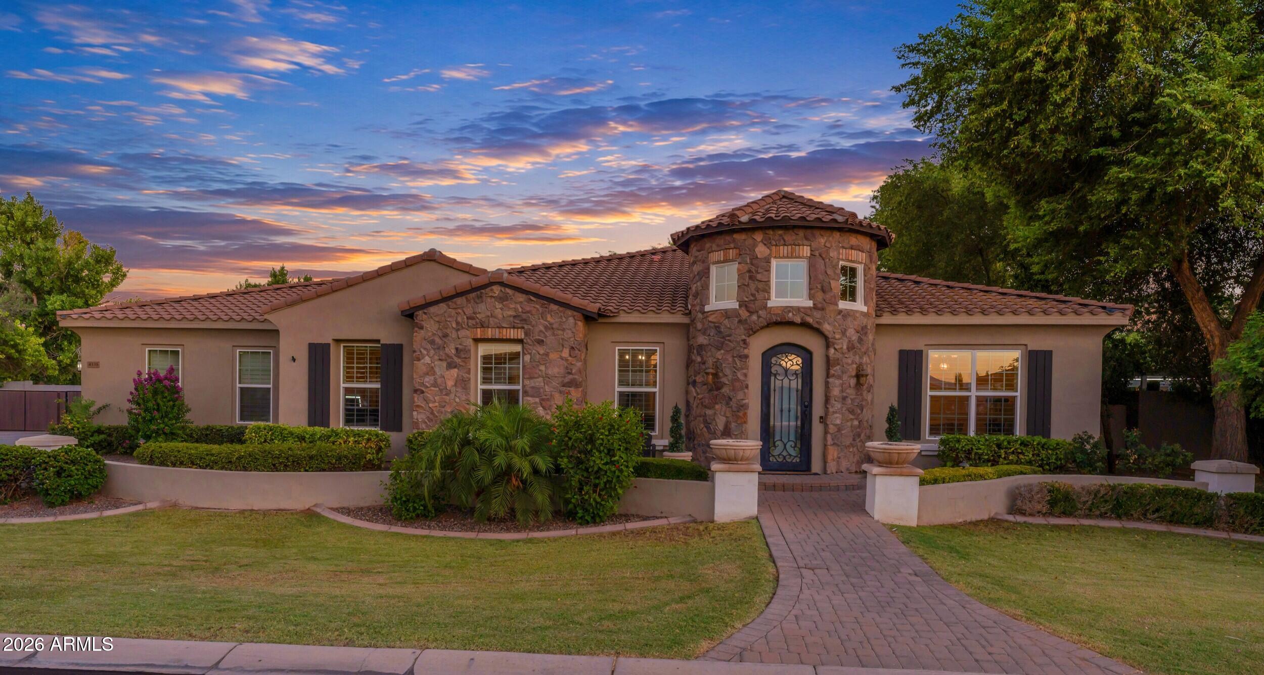 4339 E ESTRELLA Court, Gilbert, AZ 85296