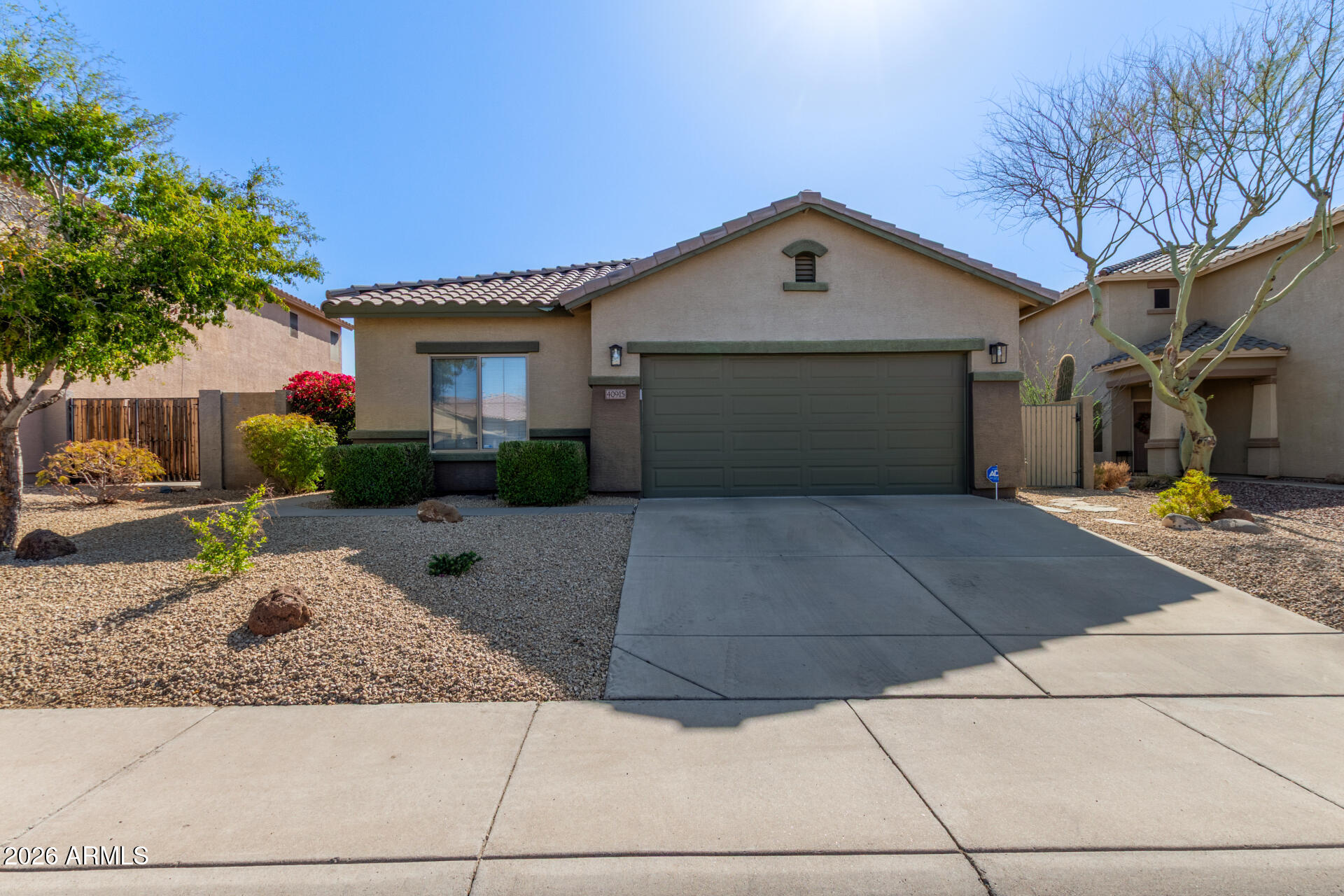 40915 N COLUMBIA Trail, Anthem, AZ 85086
