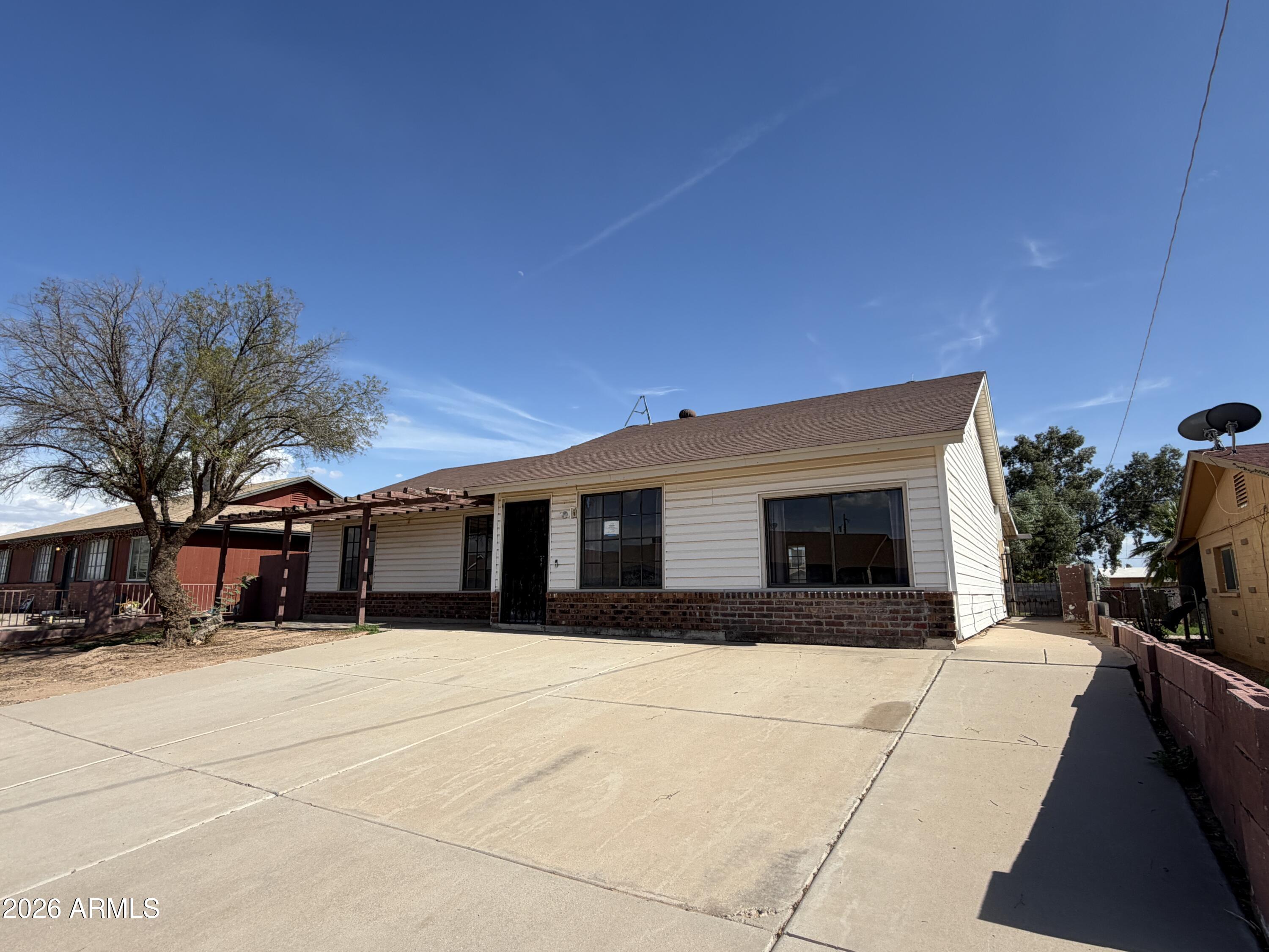 1131 E BISNAGA Street, Casa Grande, AZ 85122